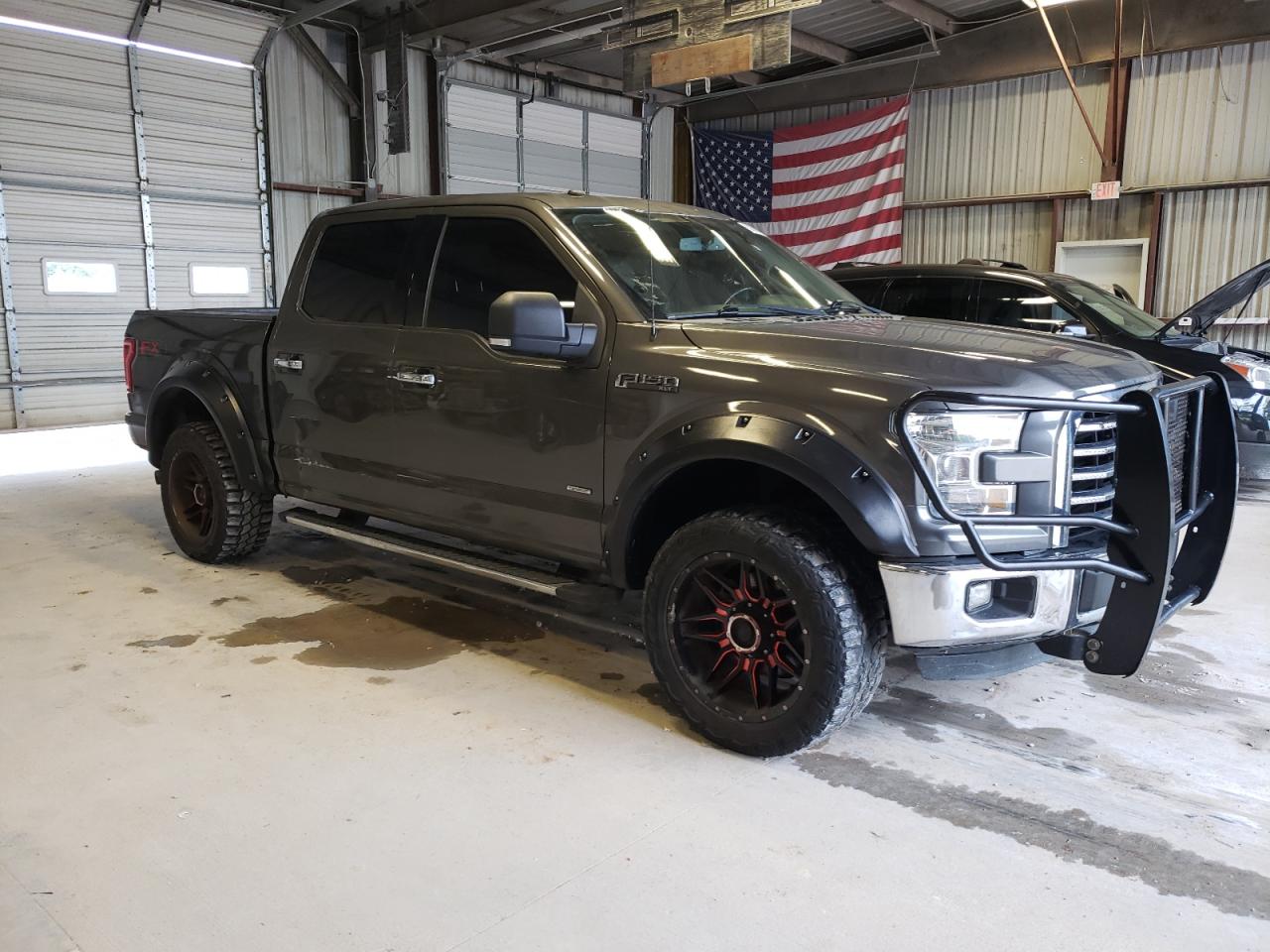 Photo 3 VIN: 1FTEW1EG0GKF67579 - FORD F-150 