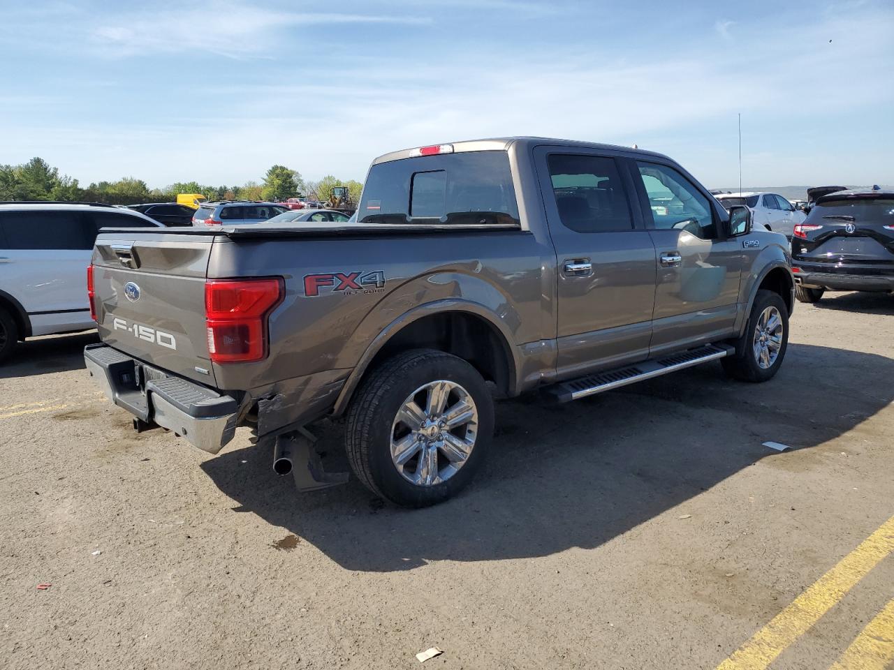 Photo 2 VIN: 1FTEW1EG2JFC12185 - FORD F-150 