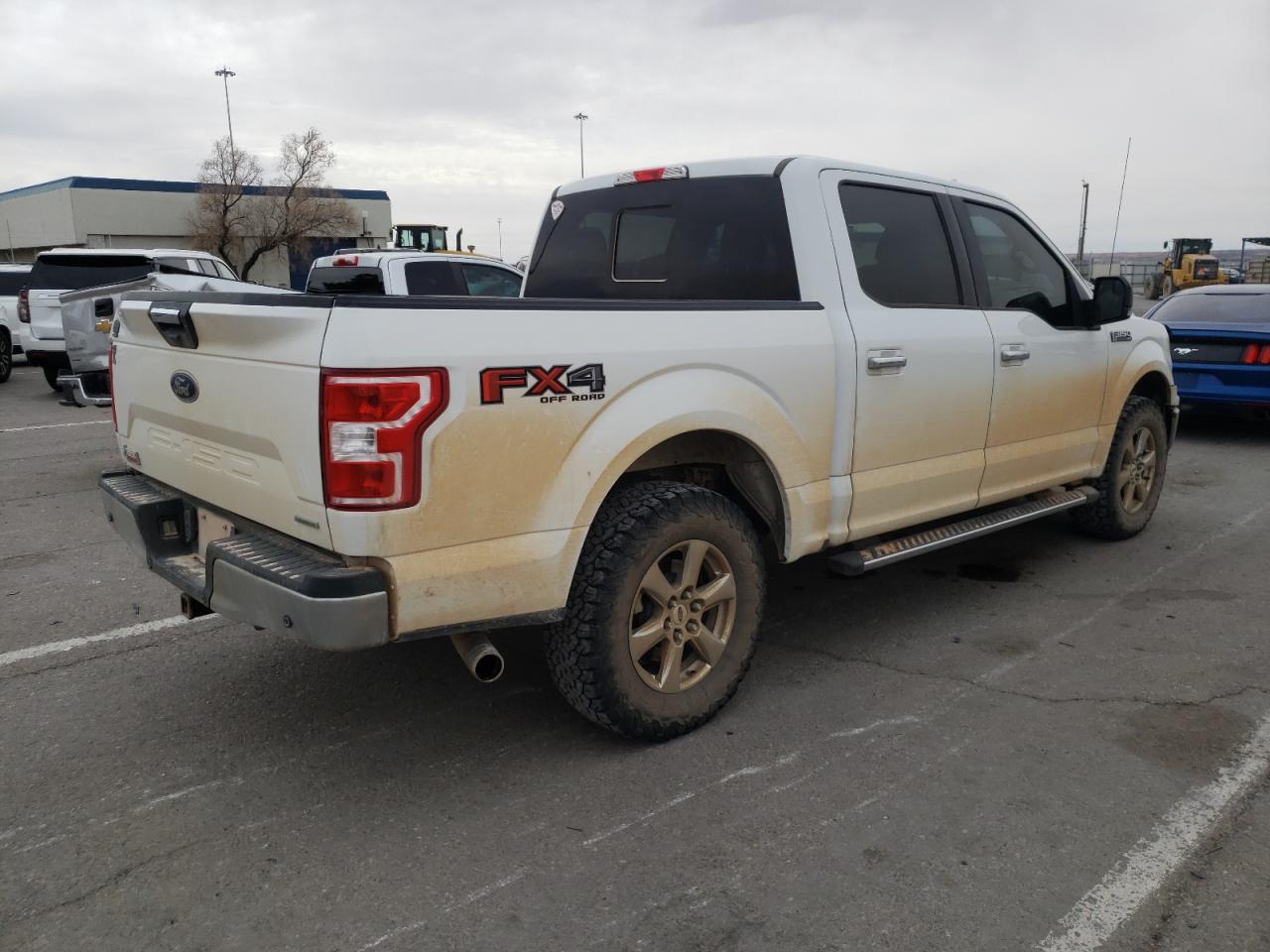 Photo 2 VIN: 1FTEW1EG2JFC43548 - FORD F-150 