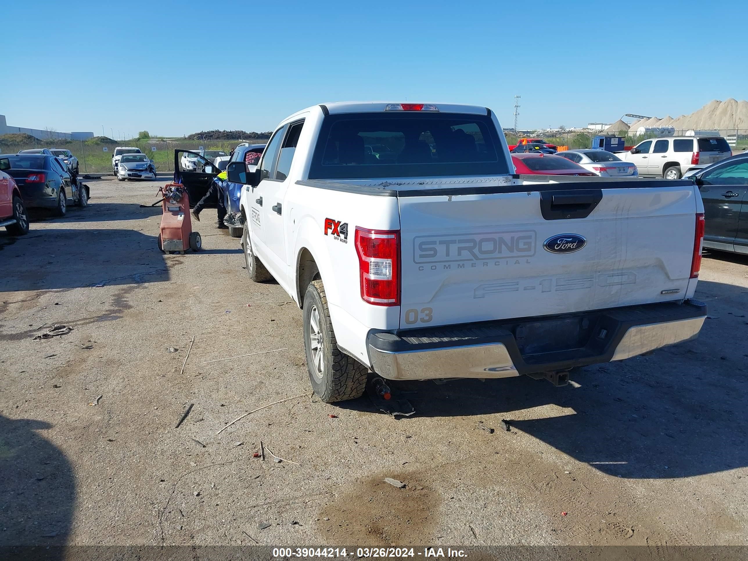 Photo 2 VIN: 1FTEW1EG2JKC80865 - FORD F-150 