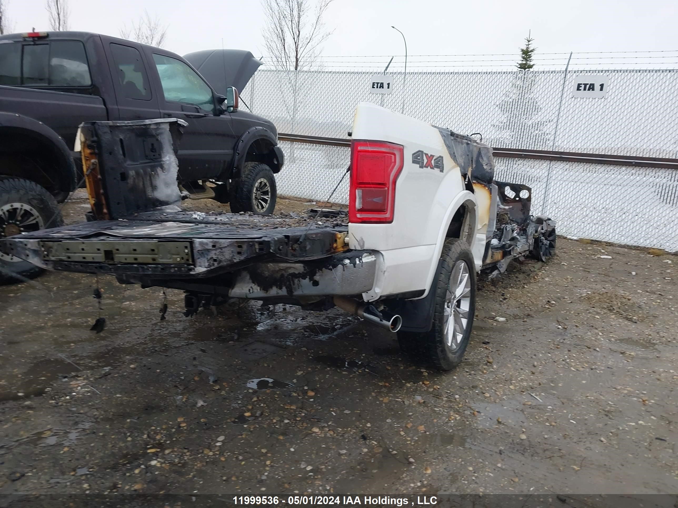 Photo 3 VIN: 1FTEW1EG8HFC64687 - FORD F-150 