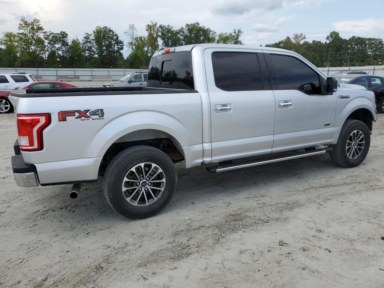 Photo 2 VIN: 1FTEW1EG8HFC80047 - FORD F-150 