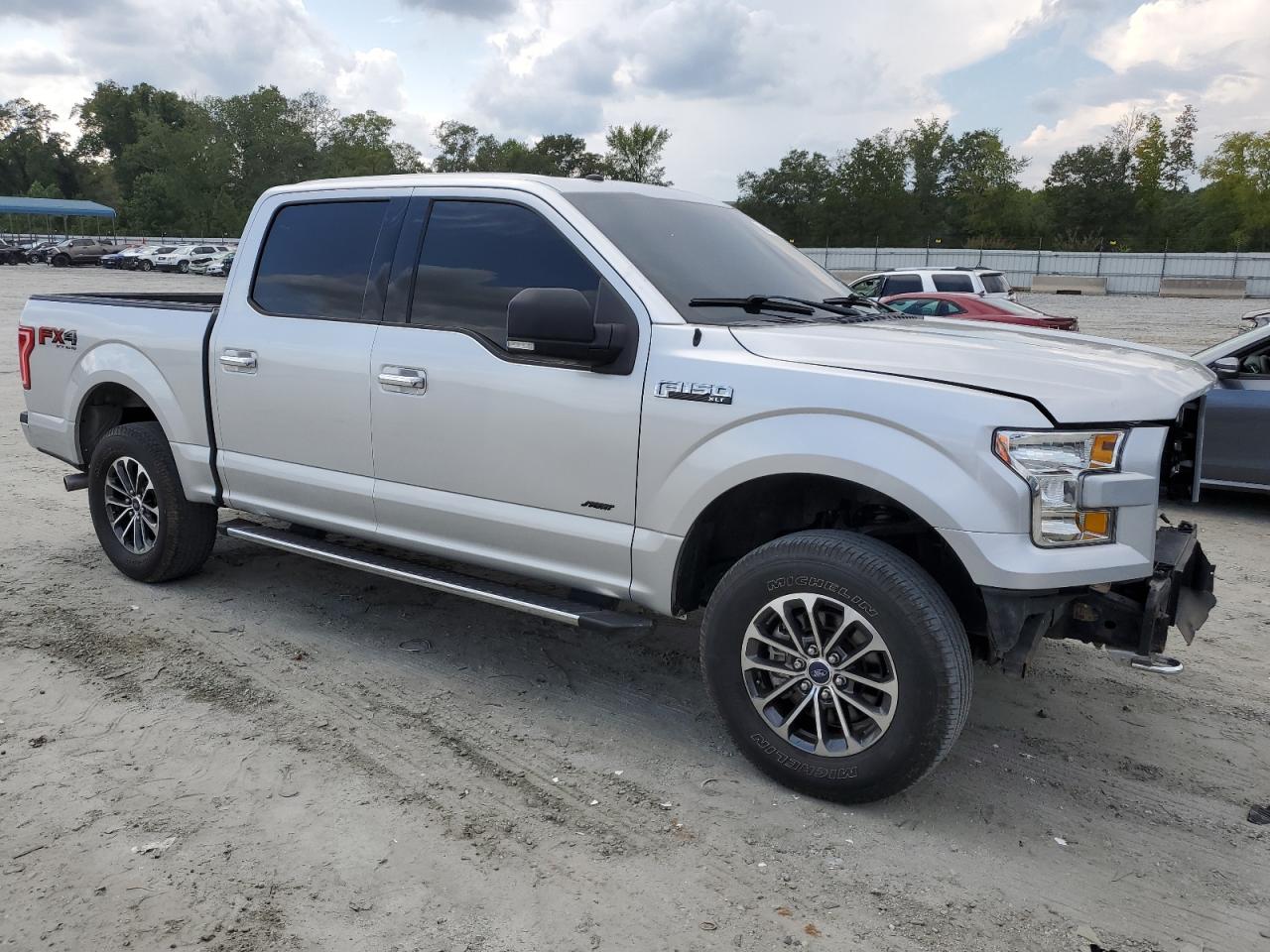 Photo 3 VIN: 1FTEW1EG8HFC80047 - FORD F-150 