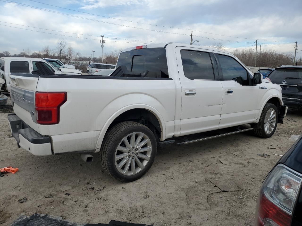 Photo 2 VIN: 1FTEW1EG9JFC93749 - FORD F-150 