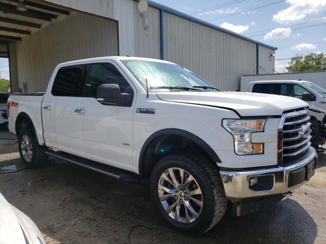 Photo 3 VIN: 1FTEW1EGXHFC85797 - FORD F-150 