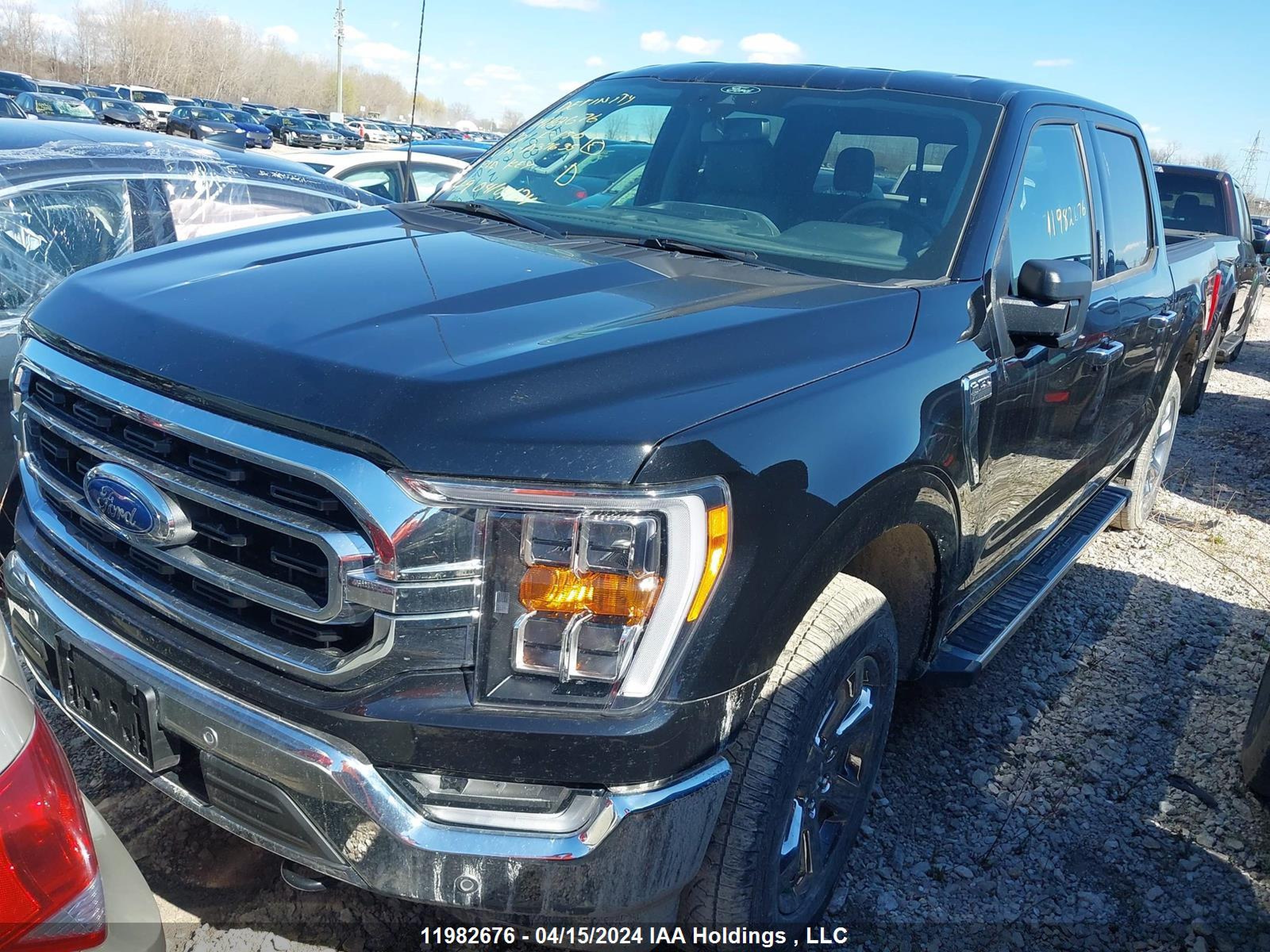 Photo 1 VIN: 1FTEW1EP0NFA37635 - FORD F-150 