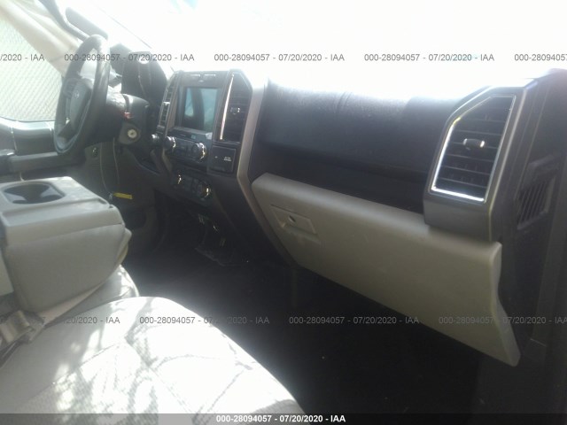 Photo 4 VIN: 1FTEW1EP2GKF92452 - FORD F-150 