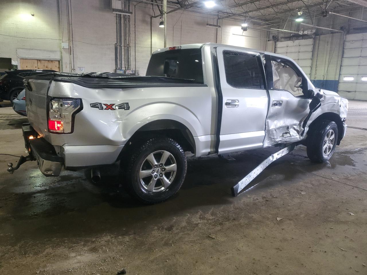 Photo 2 VIN: 1FTEW1EP2KFD52013 - FORD F-150 