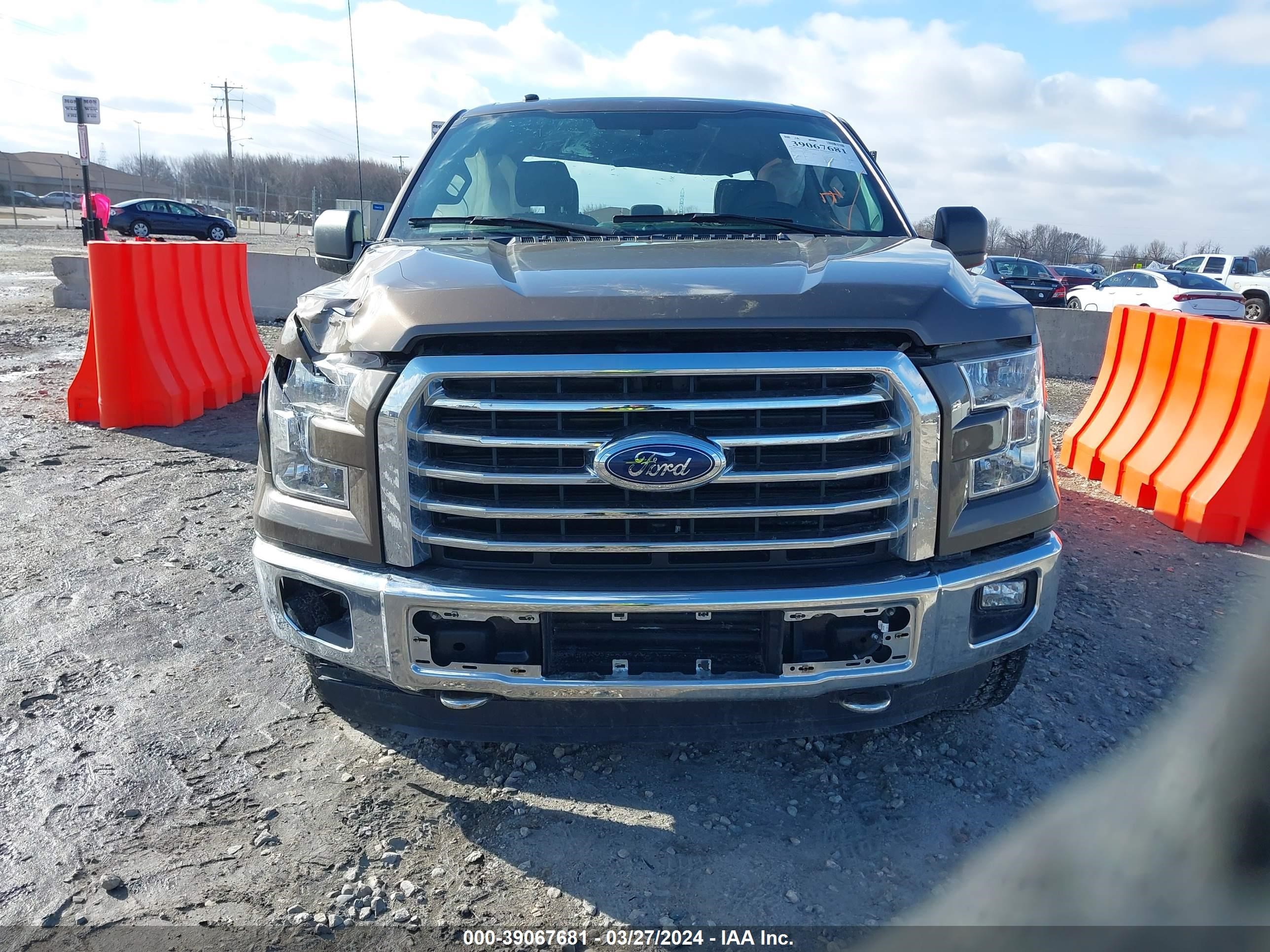 Photo 12 VIN: 1FTEW1EP3GKD71717 - FORD F-150 