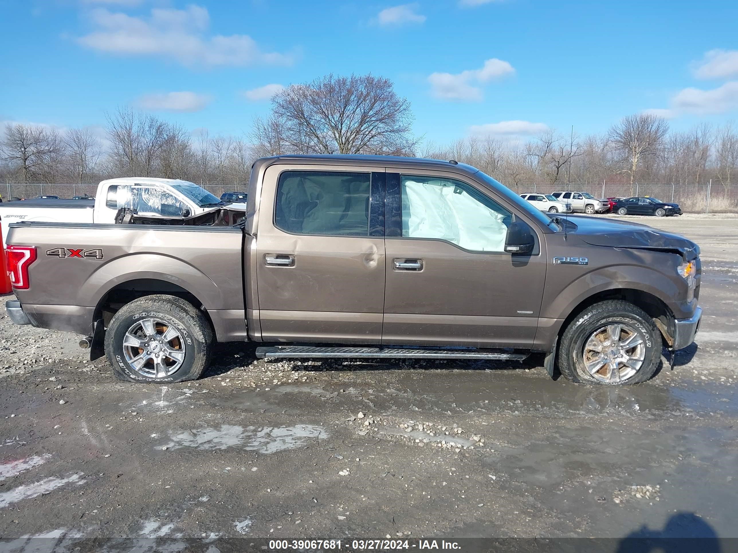 Photo 13 VIN: 1FTEW1EP3GKD71717 - FORD F-150 