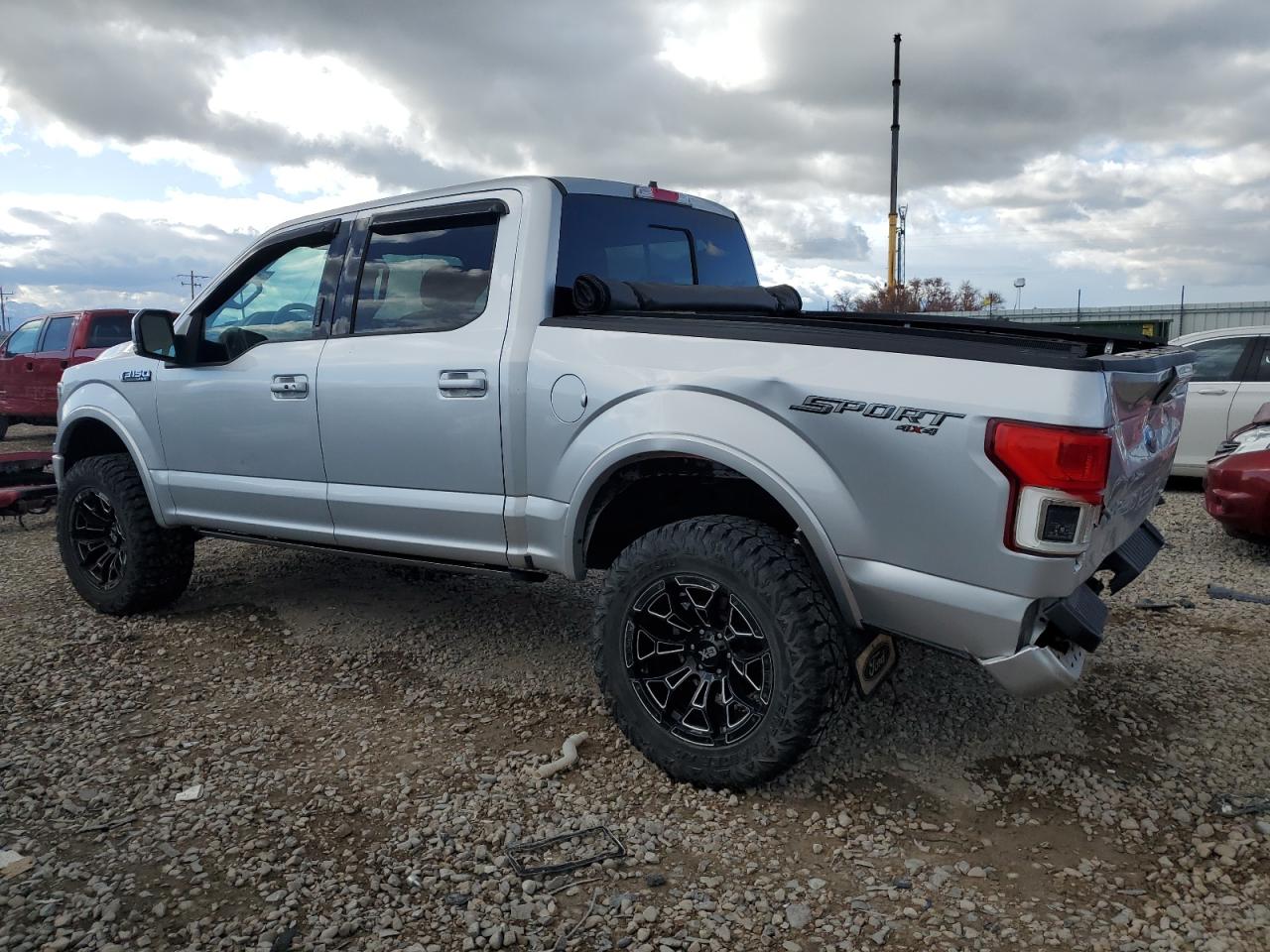 Photo 1 VIN: 1FTEW1EP4JFA38880 - FORD F-150 