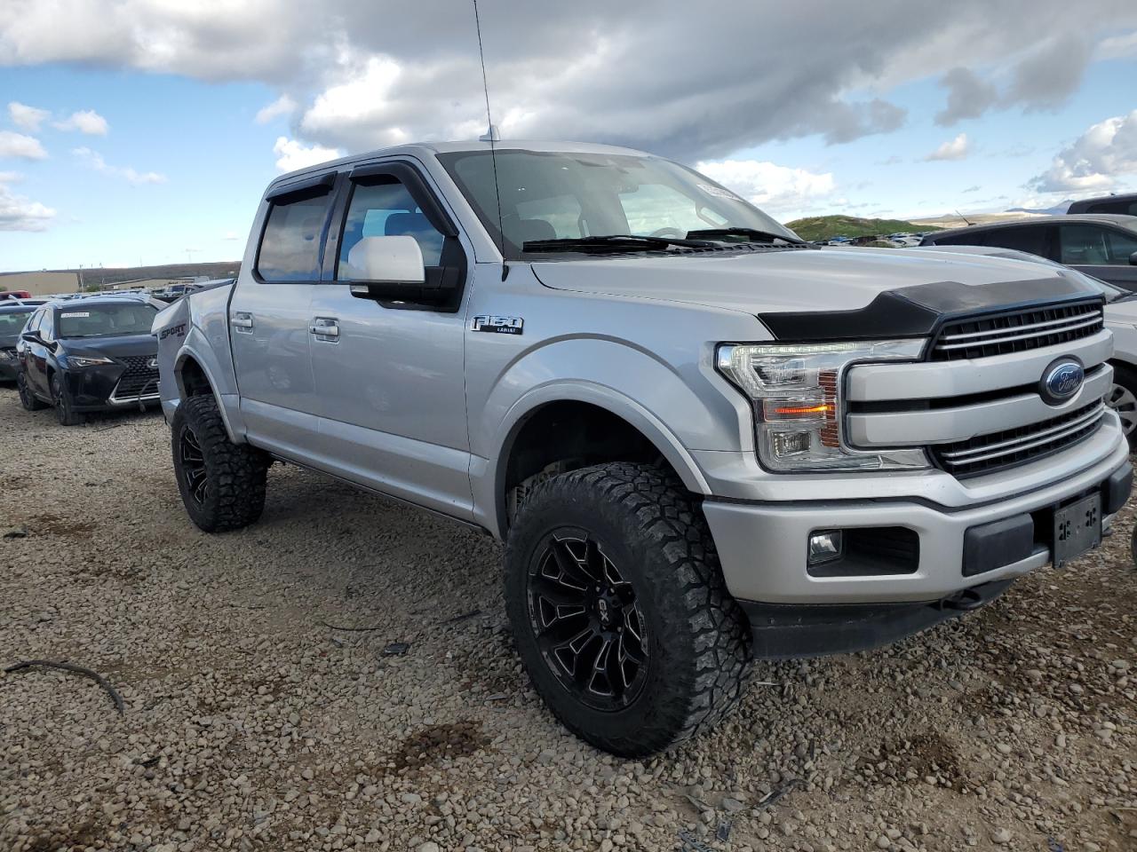 Photo 3 VIN: 1FTEW1EP4JFA38880 - FORD F-150 