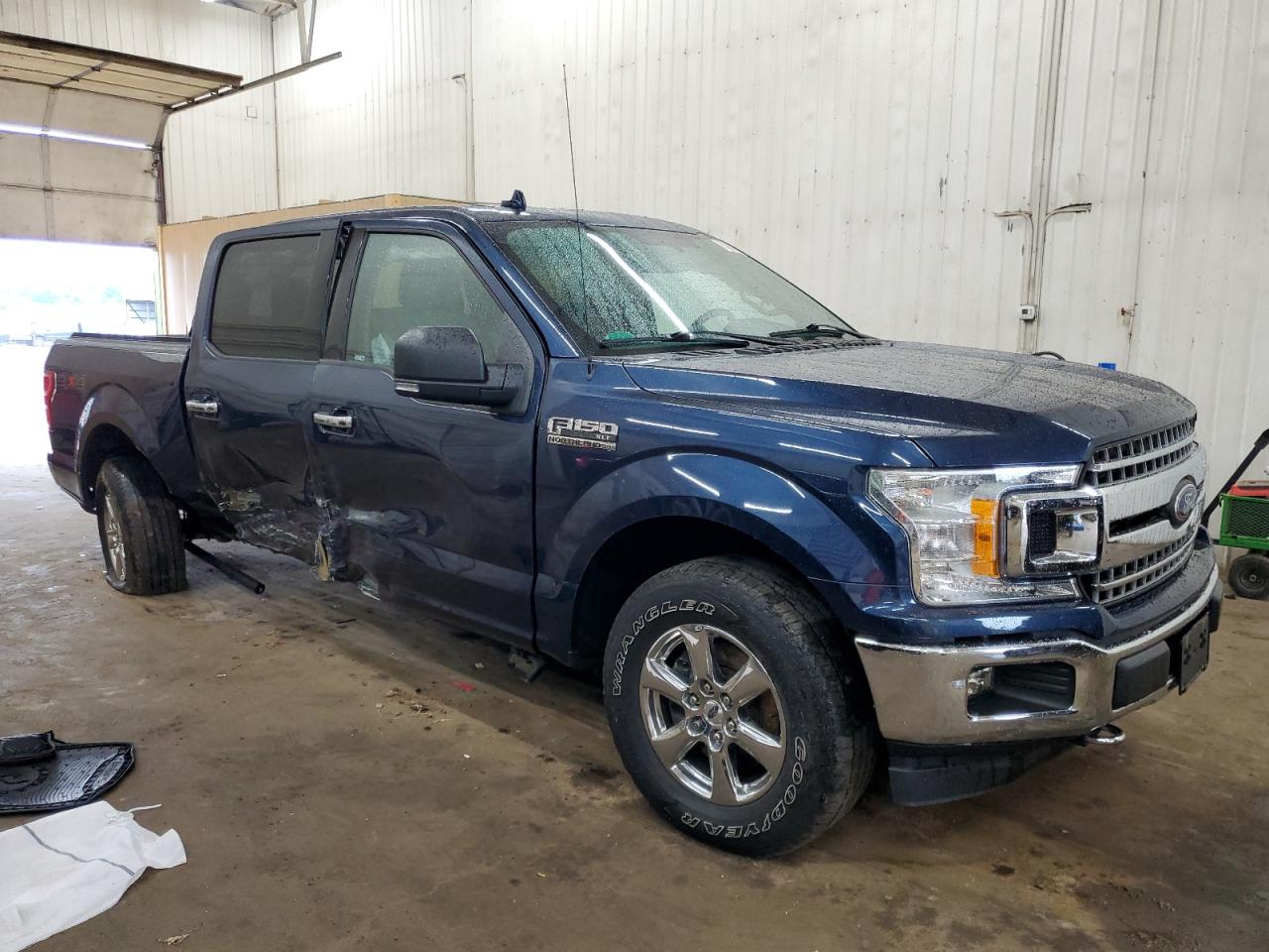 Photo 3 VIN: 1FTEW1EP4JFE10220 - FORD F-150 