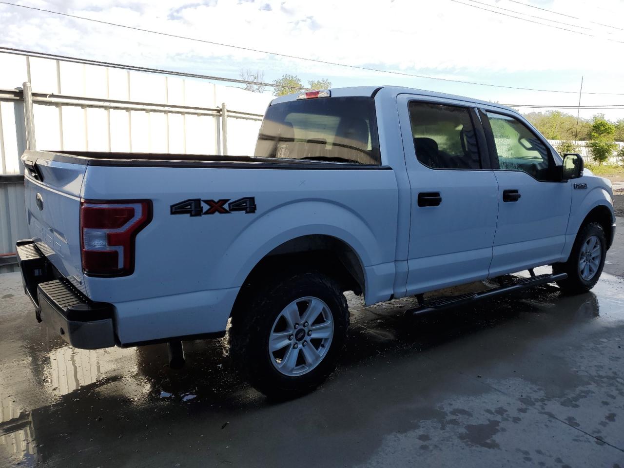 Photo 2 VIN: 1FTEW1EP4JKF37105 - FORD F-150 