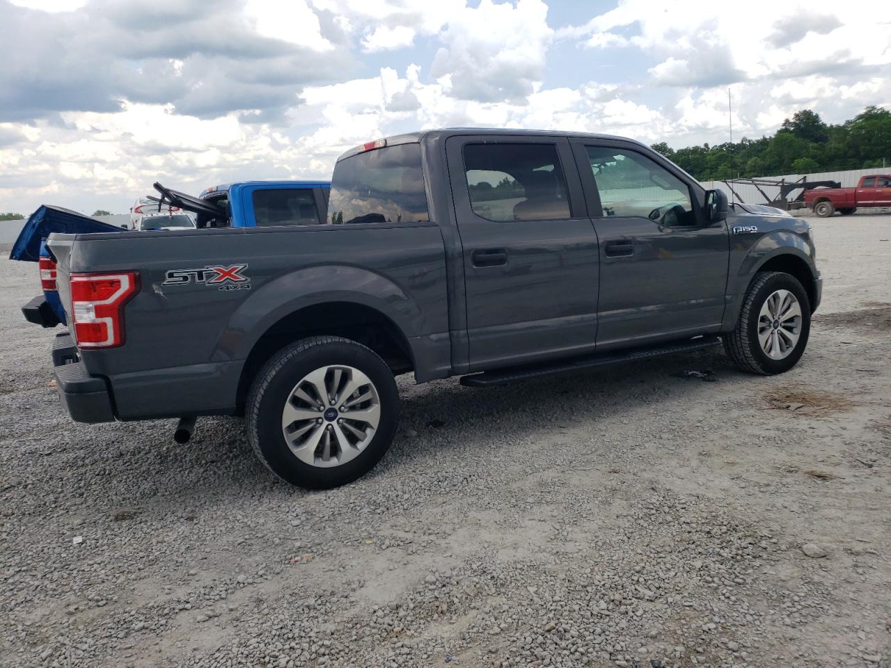 Photo 2 VIN: 1FTEW1EP5JFB54122 - FORD F-150 