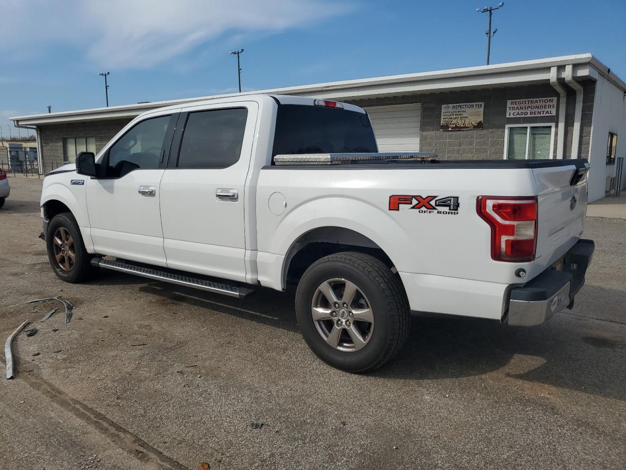 Photo 1 VIN: 1FTEW1EP6JFC09385 - FORD F-150 