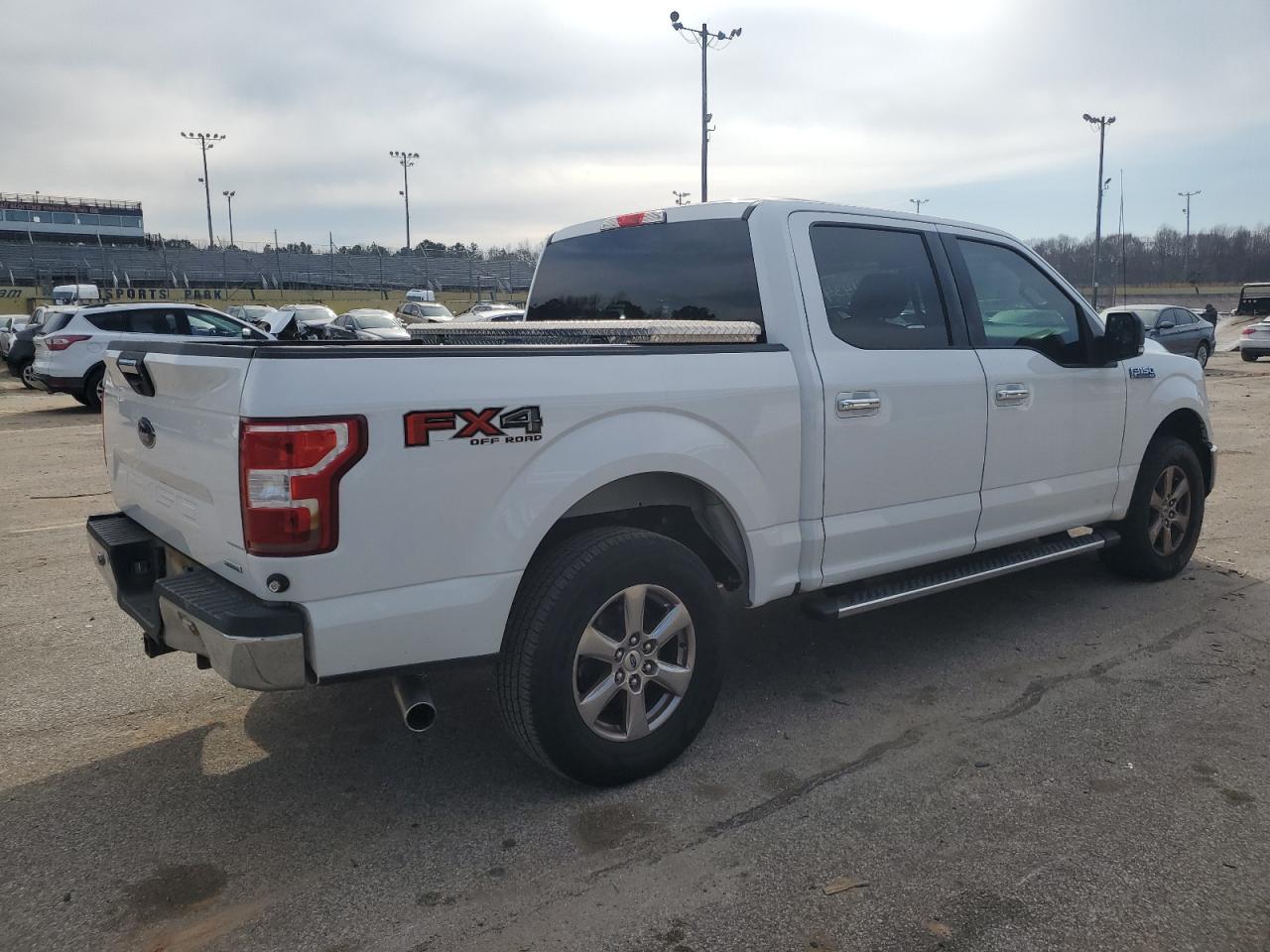 Photo 2 VIN: 1FTEW1EP6JFC09385 - FORD F-150 