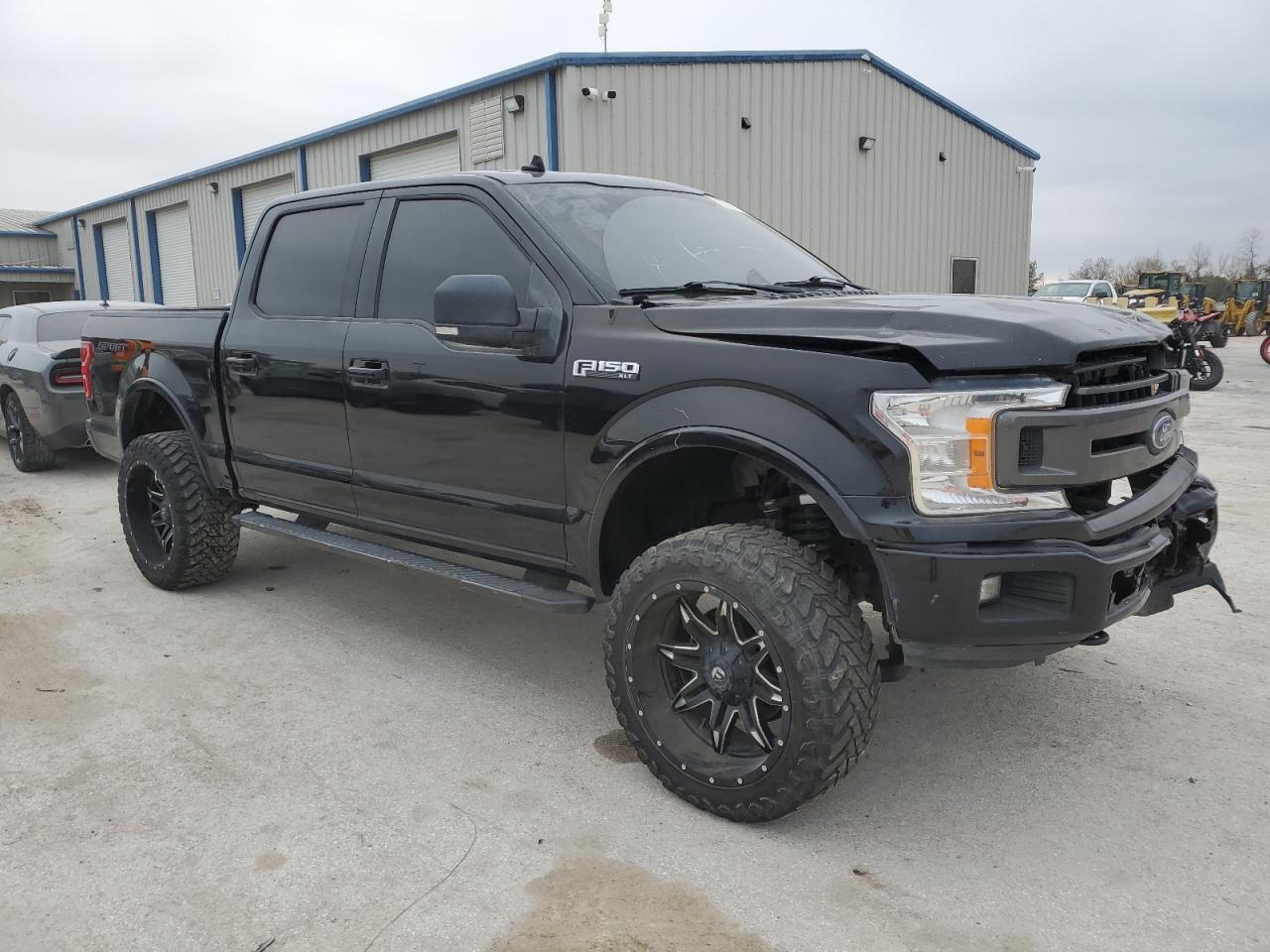 Photo 4 VIN: 1FTEW1EP6JKD00017 - FORD F-150 