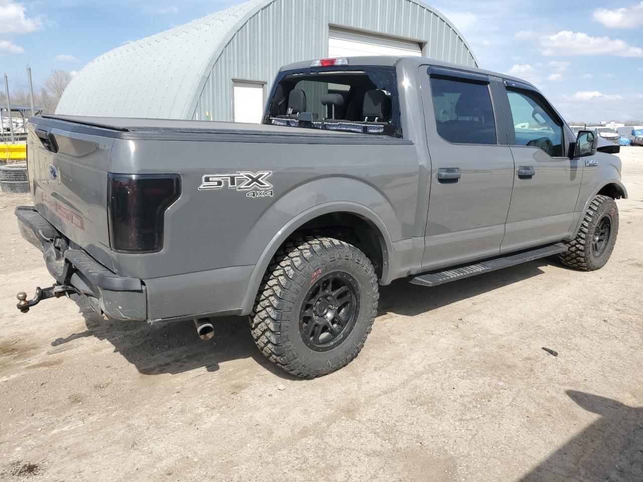 Photo 2 VIN: 1FTEW1EP7JFB85632 - FORD F-150 