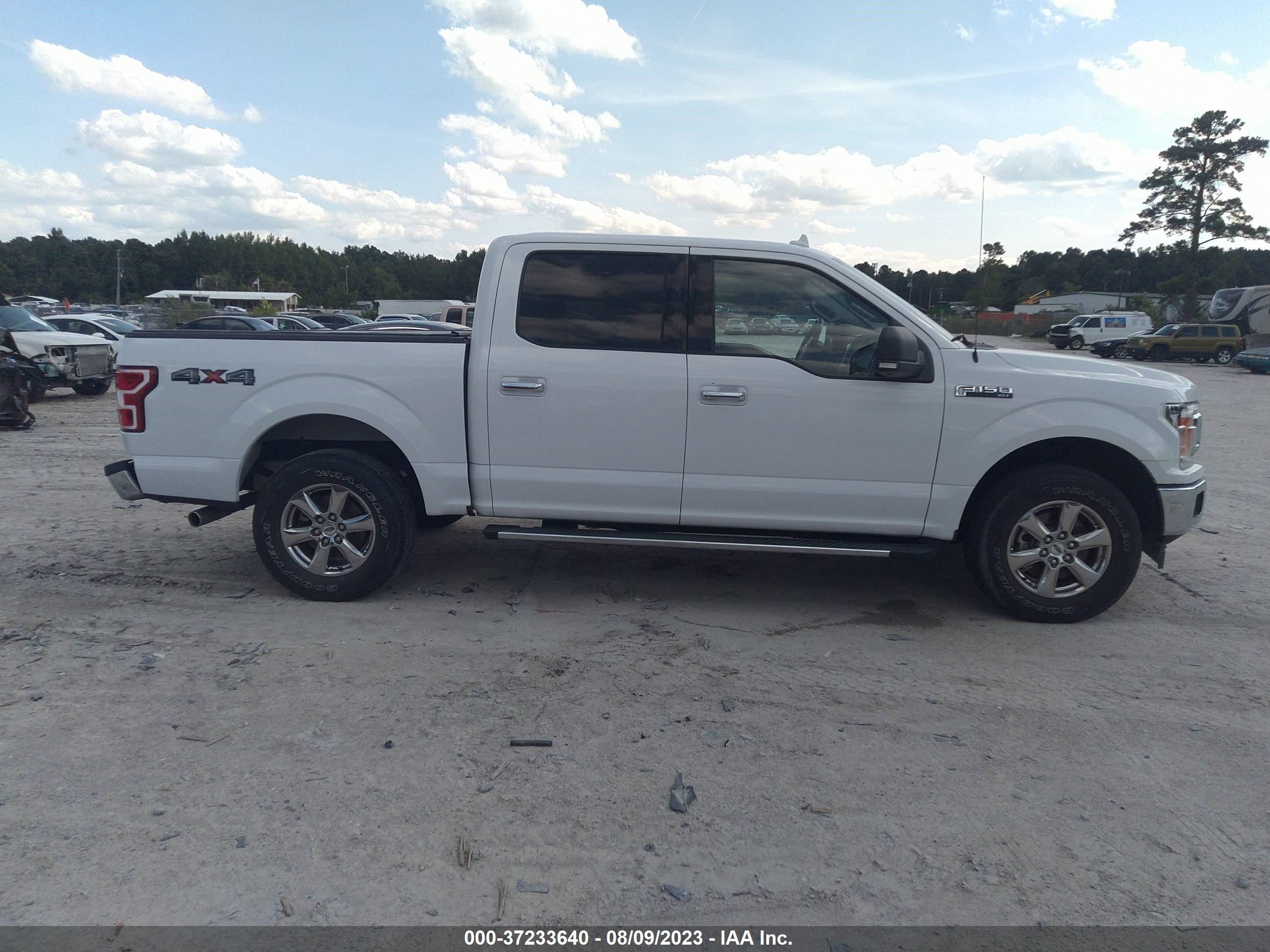 Photo 12 VIN: 1FTEW1EP7JFE37069 - FORD F-150 