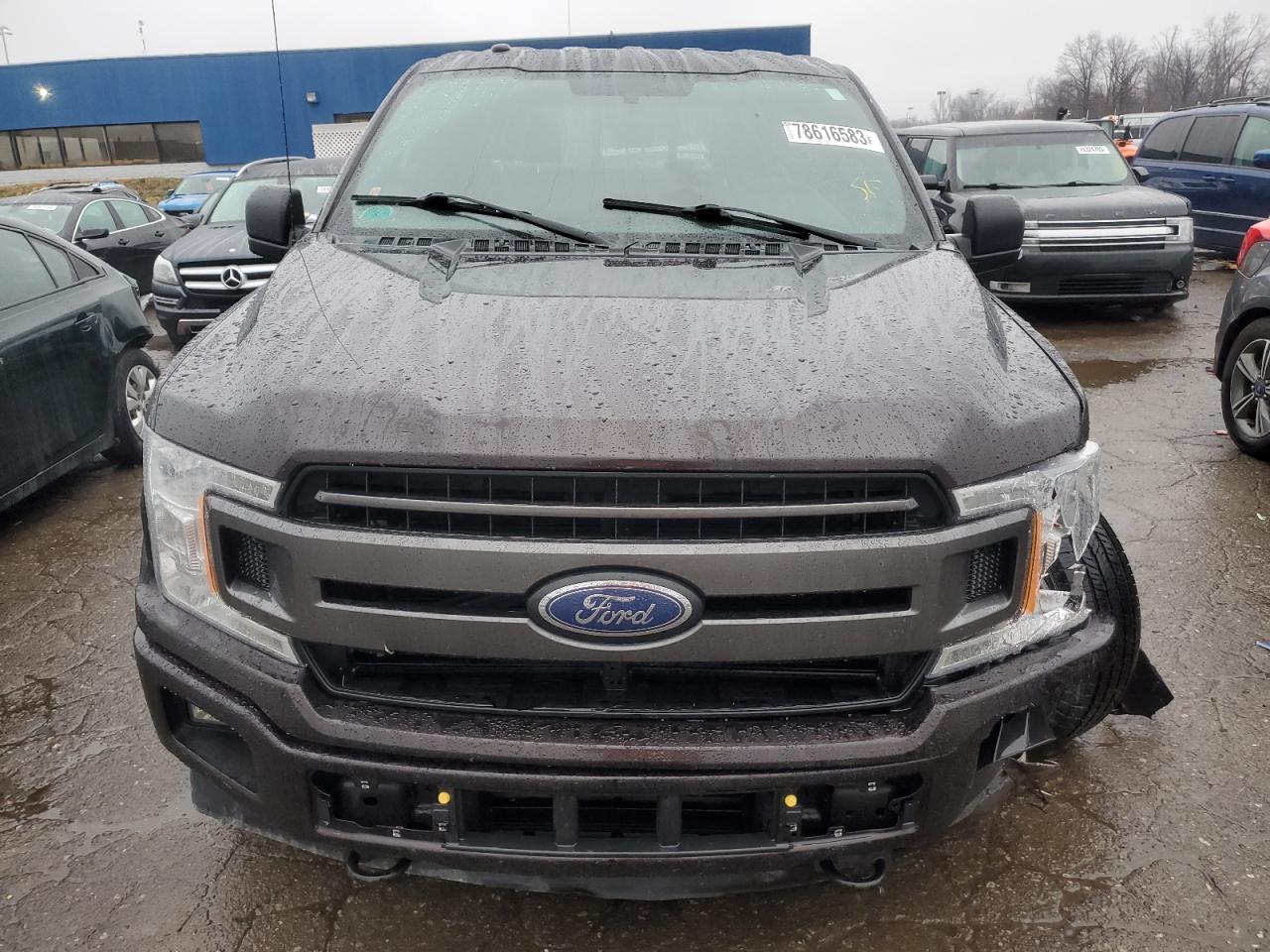 Photo 4 VIN: 1FTEW1EP8JFD83233 - FORD F-150 