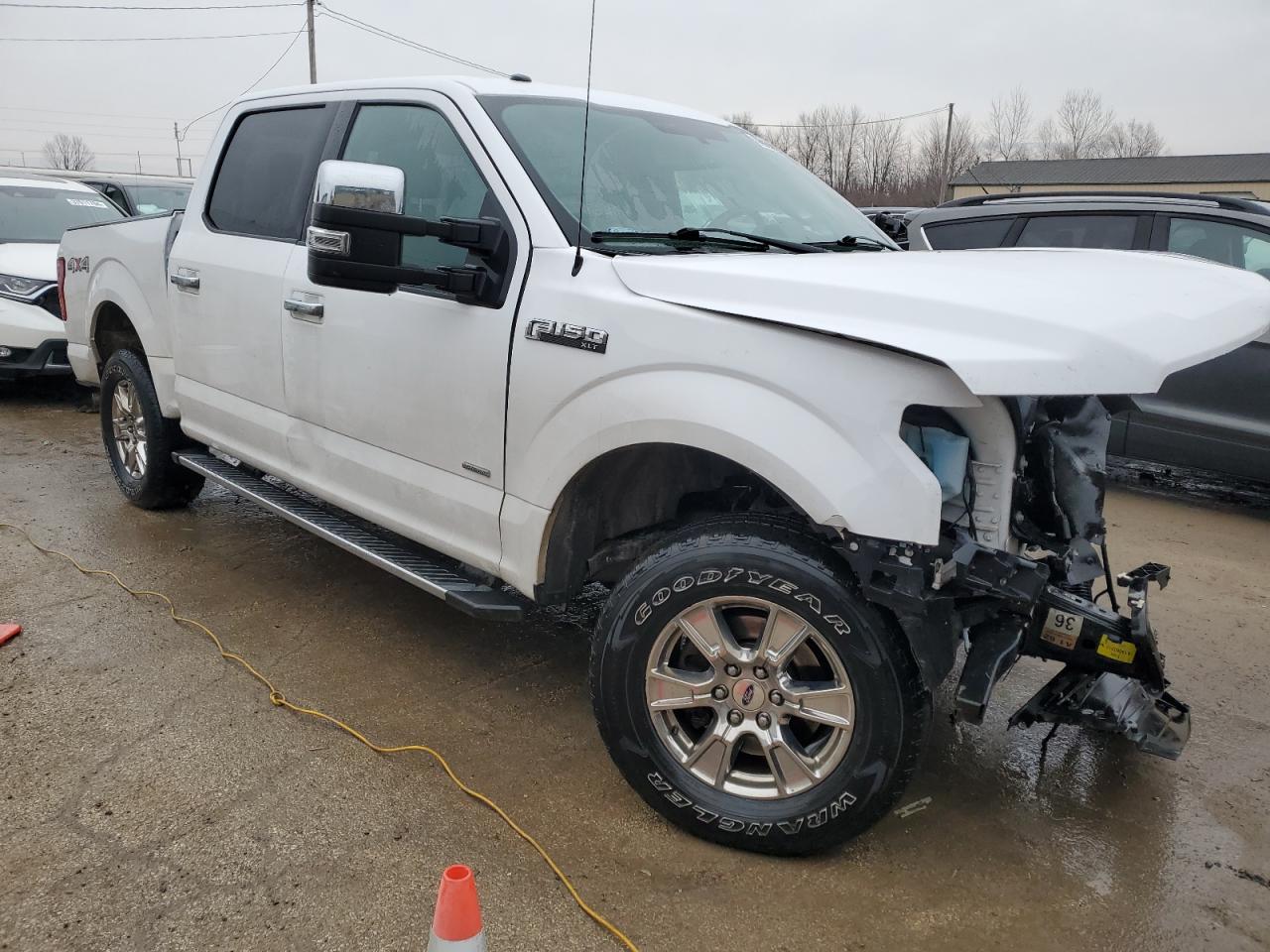 Photo 3 VIN: 1FTEW1EP9GKD56445 - FORD F-150 