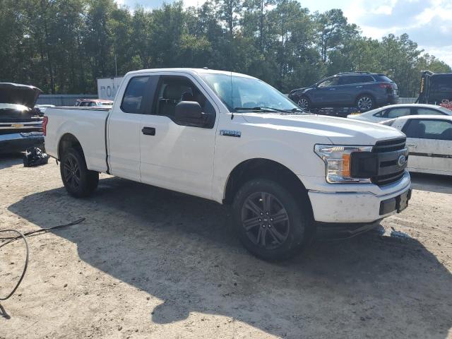 Photo 3 VIN: 1FTEX1C51JFD93911 - FORD F150 SUPER 