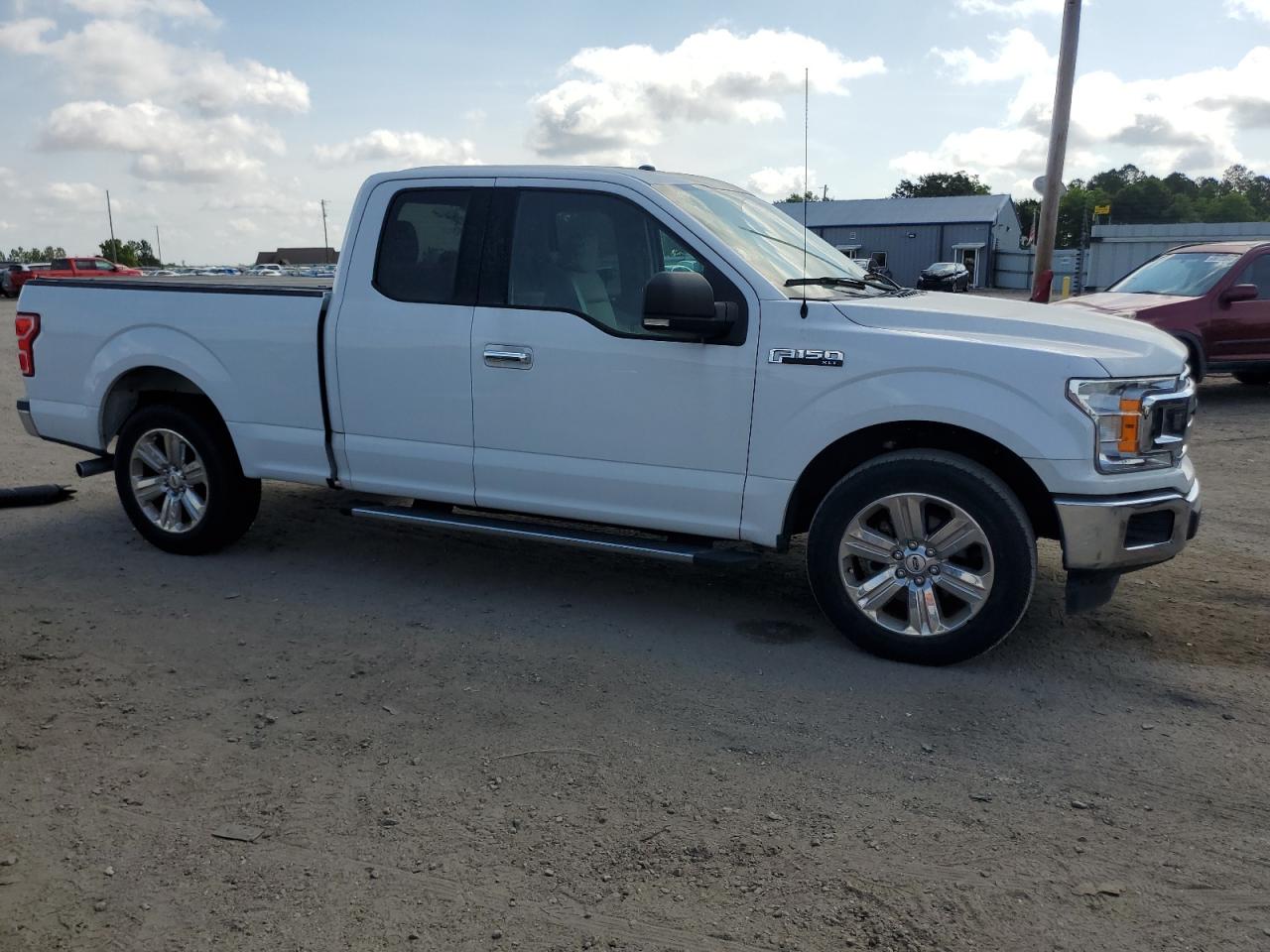 Photo 3 VIN: 1FTEX1C57JKD24860 - FORD F-150 