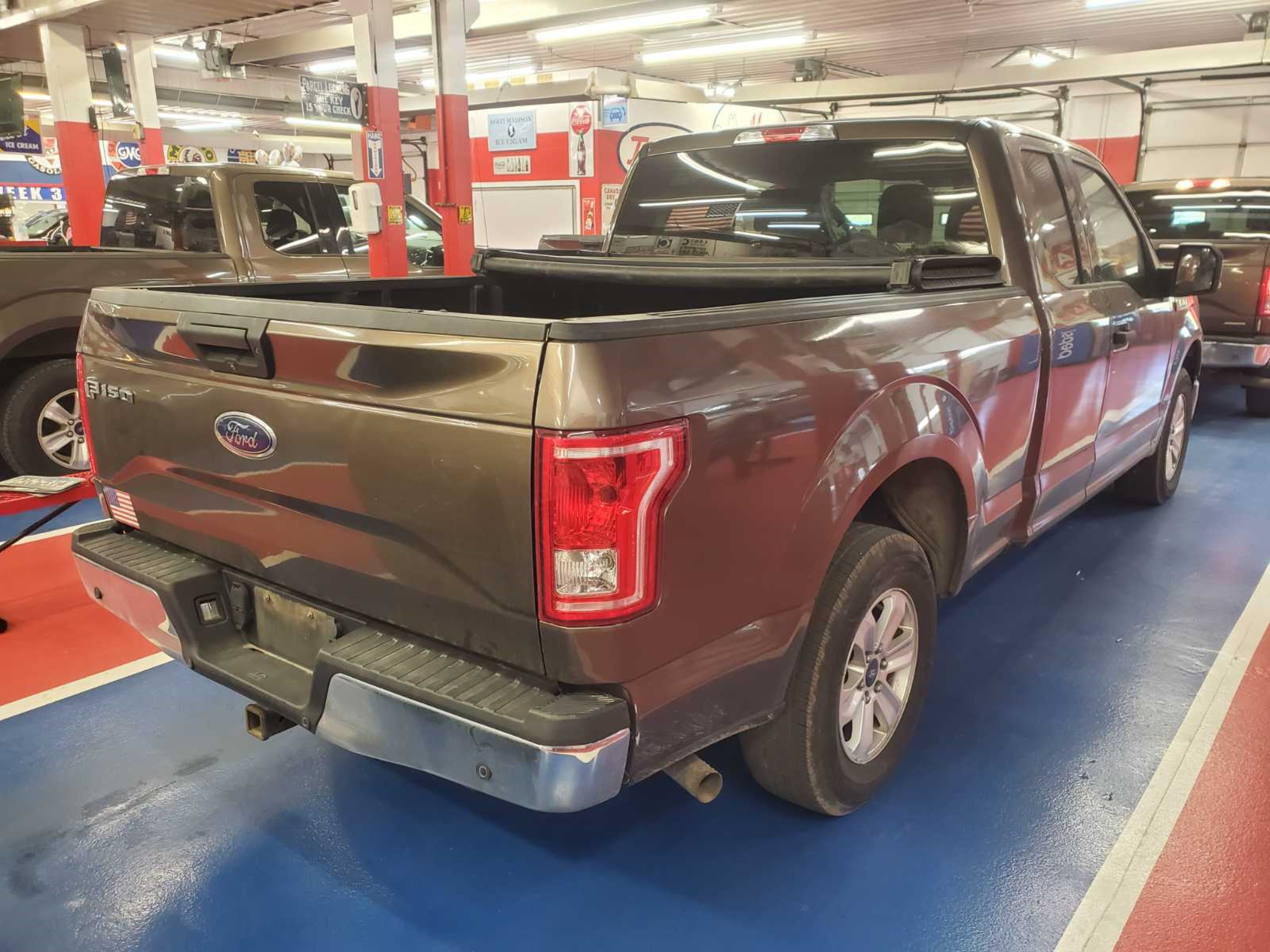 Photo 10 VIN: 1FTEX1C84GFB04121 - FORD F-150 