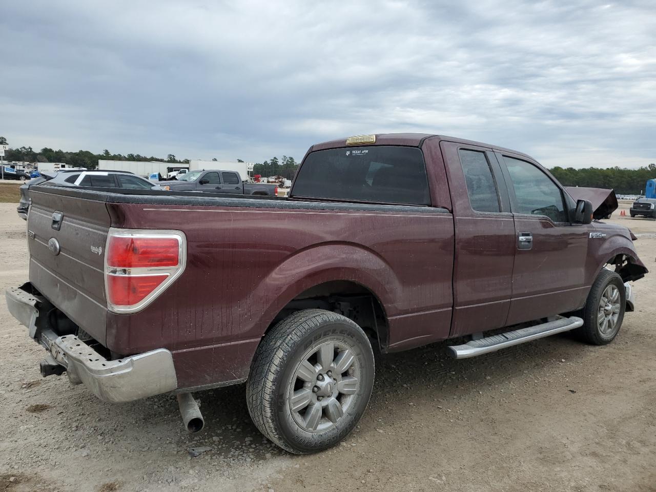 Photo 2 VIN: 1FTEX1C87AKE69973 - FORD F-150 