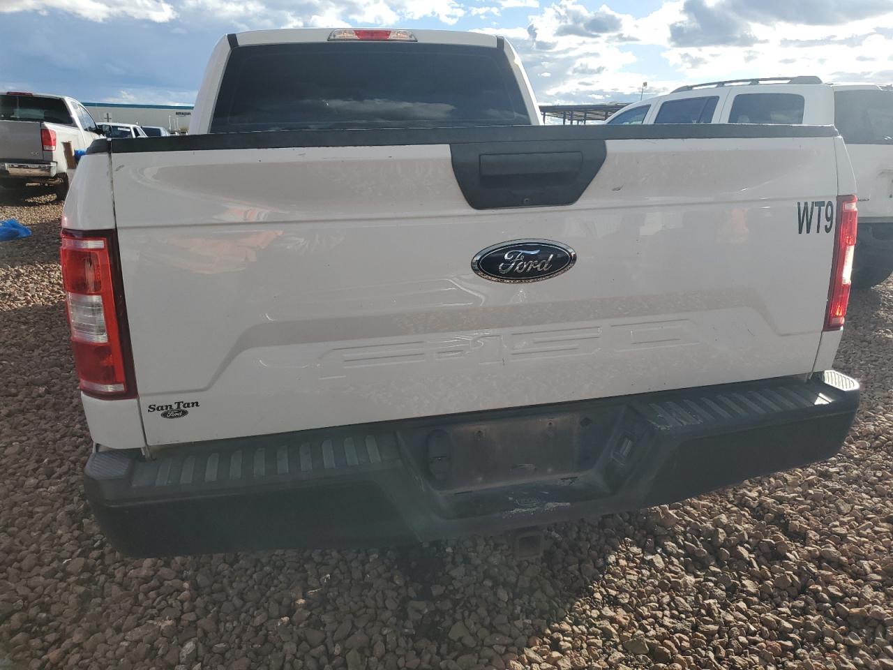 Photo 5 VIN: 1FTEX1CB6JKF95804 - FORD F-150 