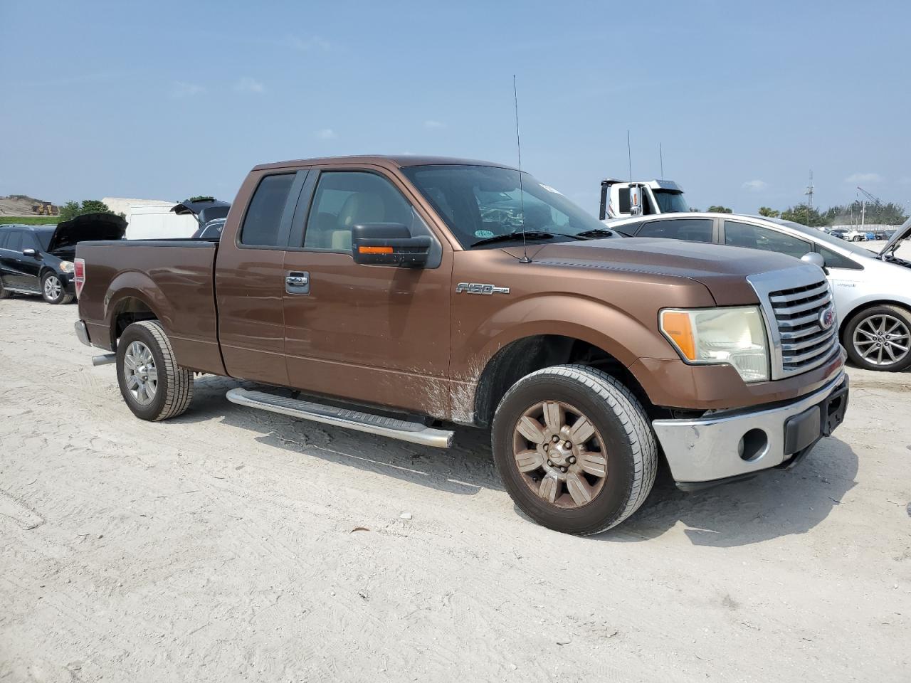 Photo 3 VIN: 1FTEX1CM4BFA79257 - FORD F-150 