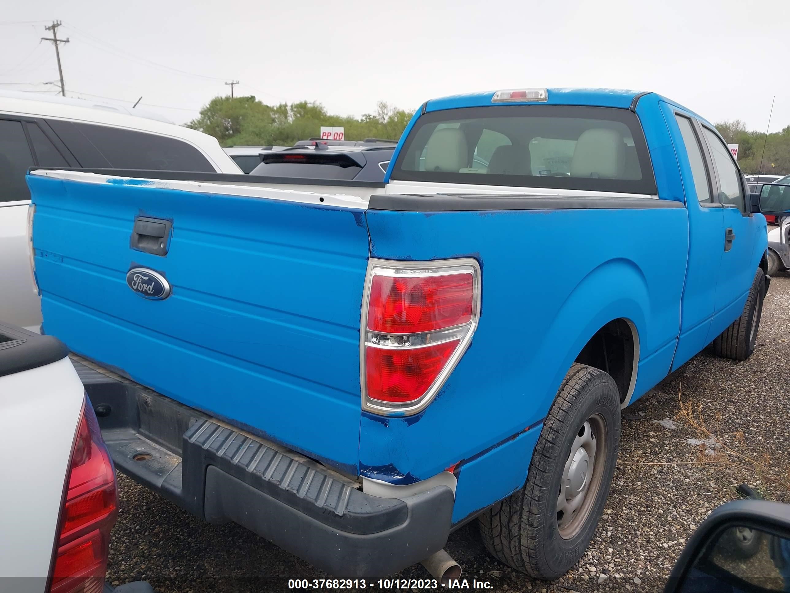 Photo 3 VIN: 1FTEX1CW2AKE01806 - FORD F-150 