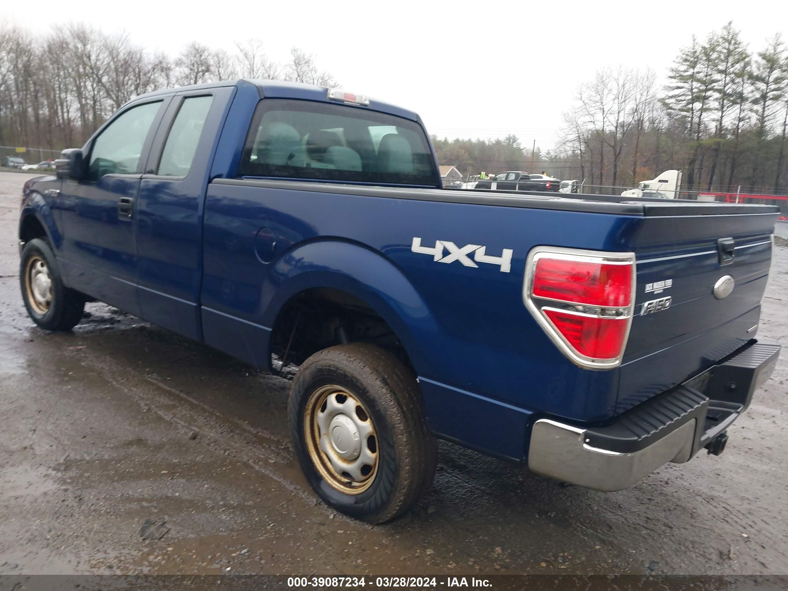 Photo 2 VIN: 1FTEX1EM3BFB74468 - FORD F-150 