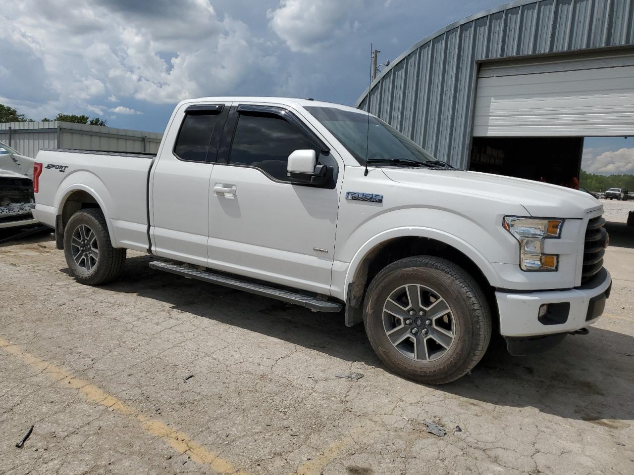 Photo 3 VIN: 1FTEX1EP3GFB97301 - FORD F-150 