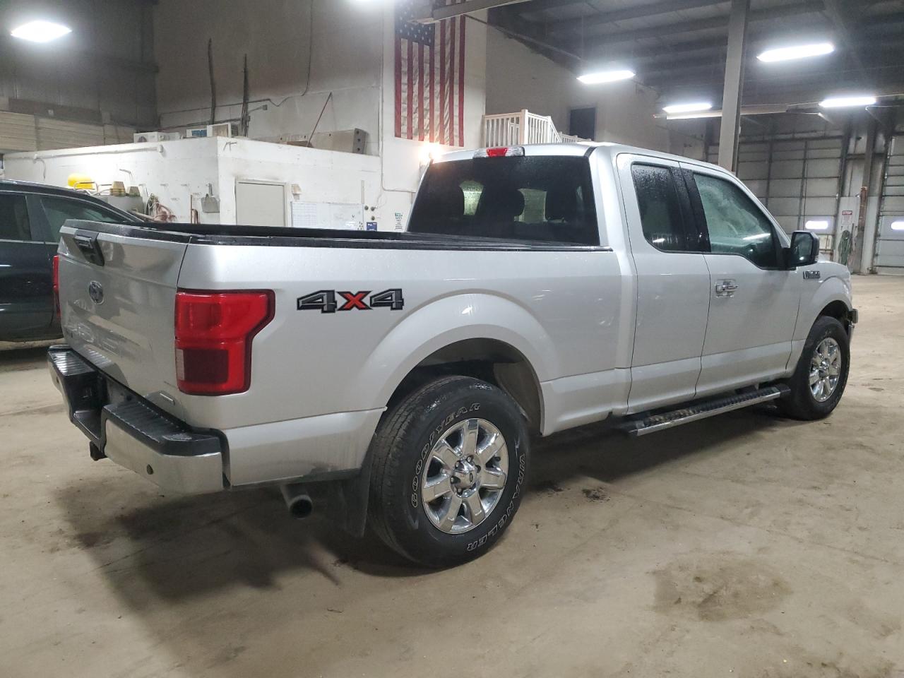 Photo 2 VIN: 1FTEX1EP3JKG10526 - FORD F-150 