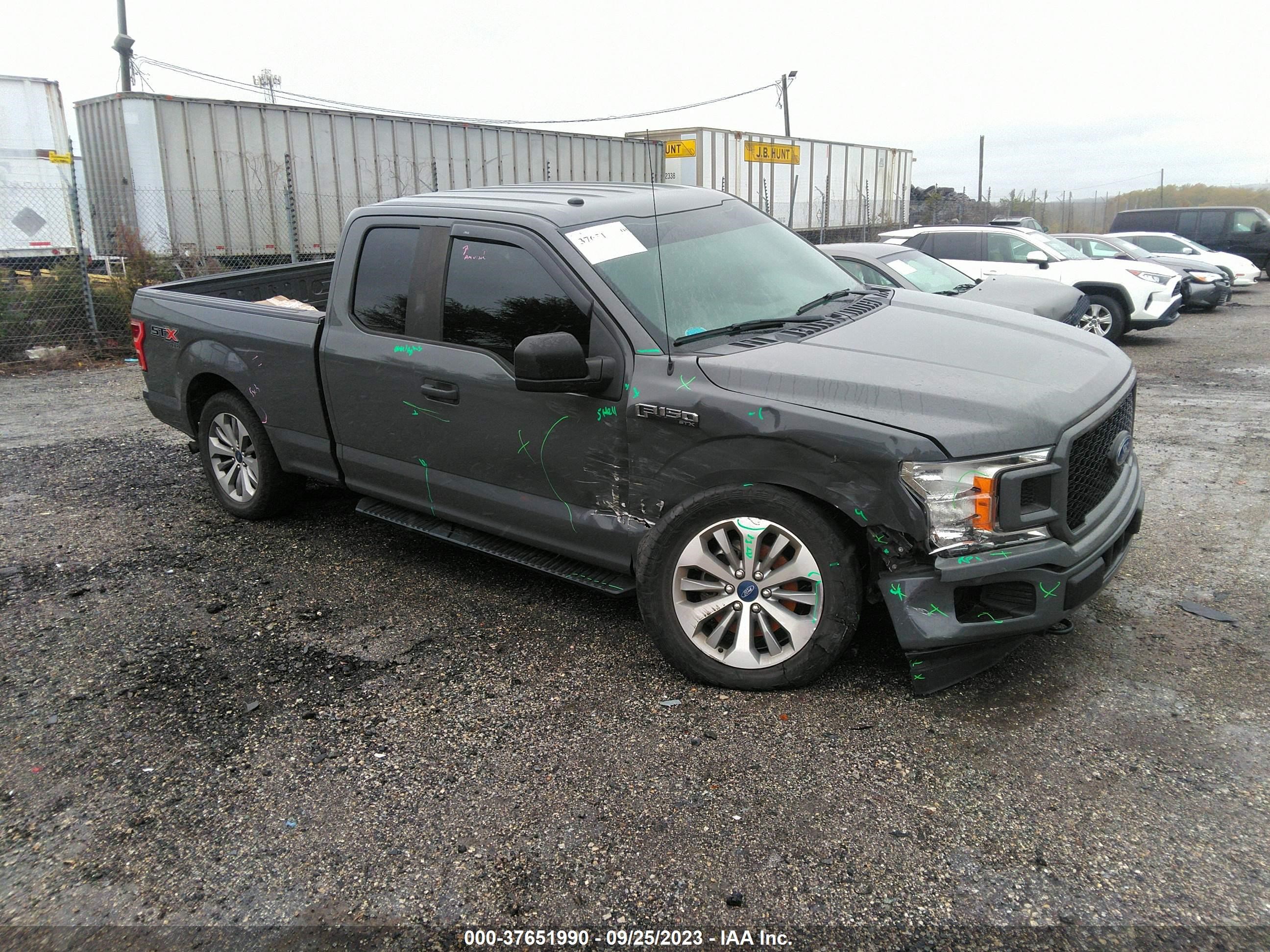 Photo 0 VIN: 1FTEX1EP8JFE40639 - FORD F-150 