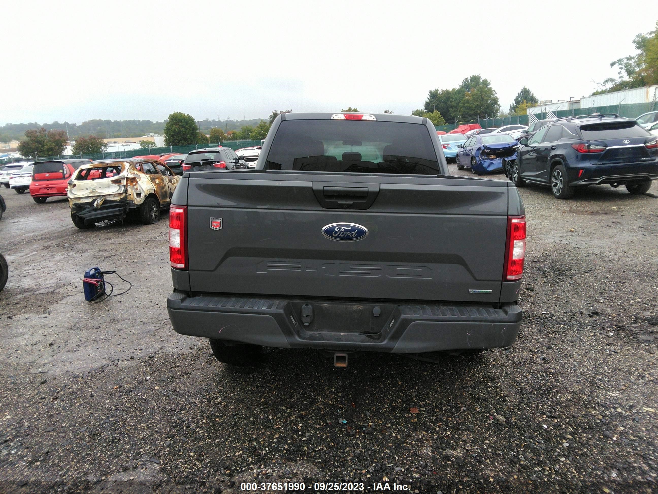 Photo 16 VIN: 1FTEX1EP8JFE40639 - FORD F-150 