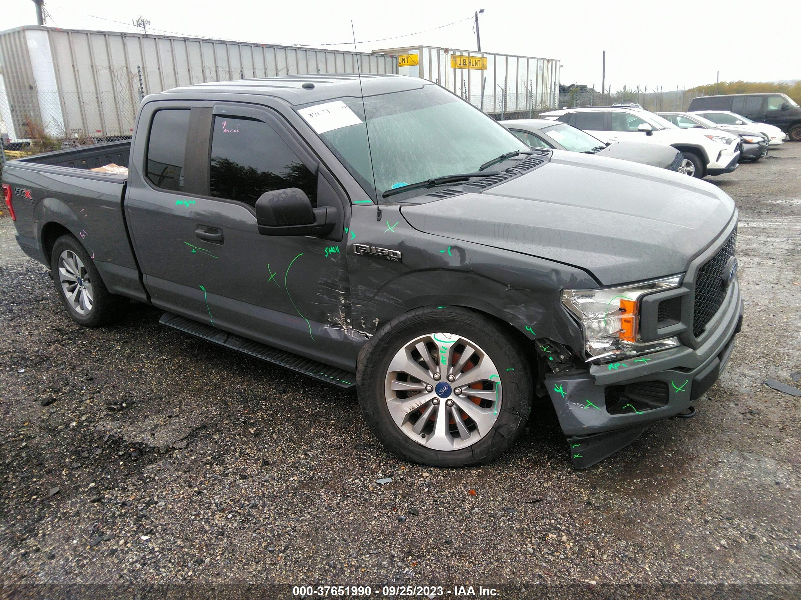 Photo 5 VIN: 1FTEX1EP8JFE40639 - FORD F-150 