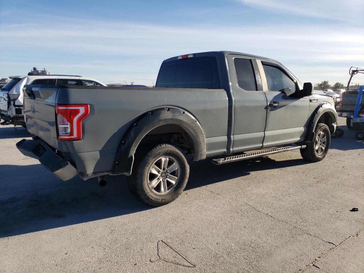 Photo 2 VIN: 1FTEX1EPXHKD90439 - FORD F-150 