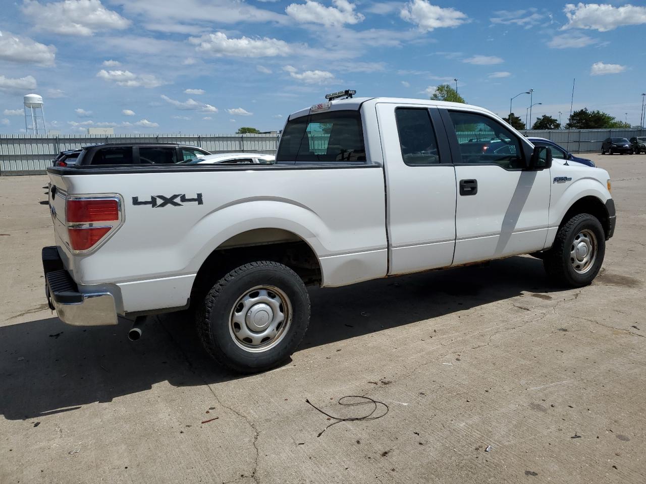 Photo 2 VIN: 1FTEX1EW5AFD37590 - FORD F-150 