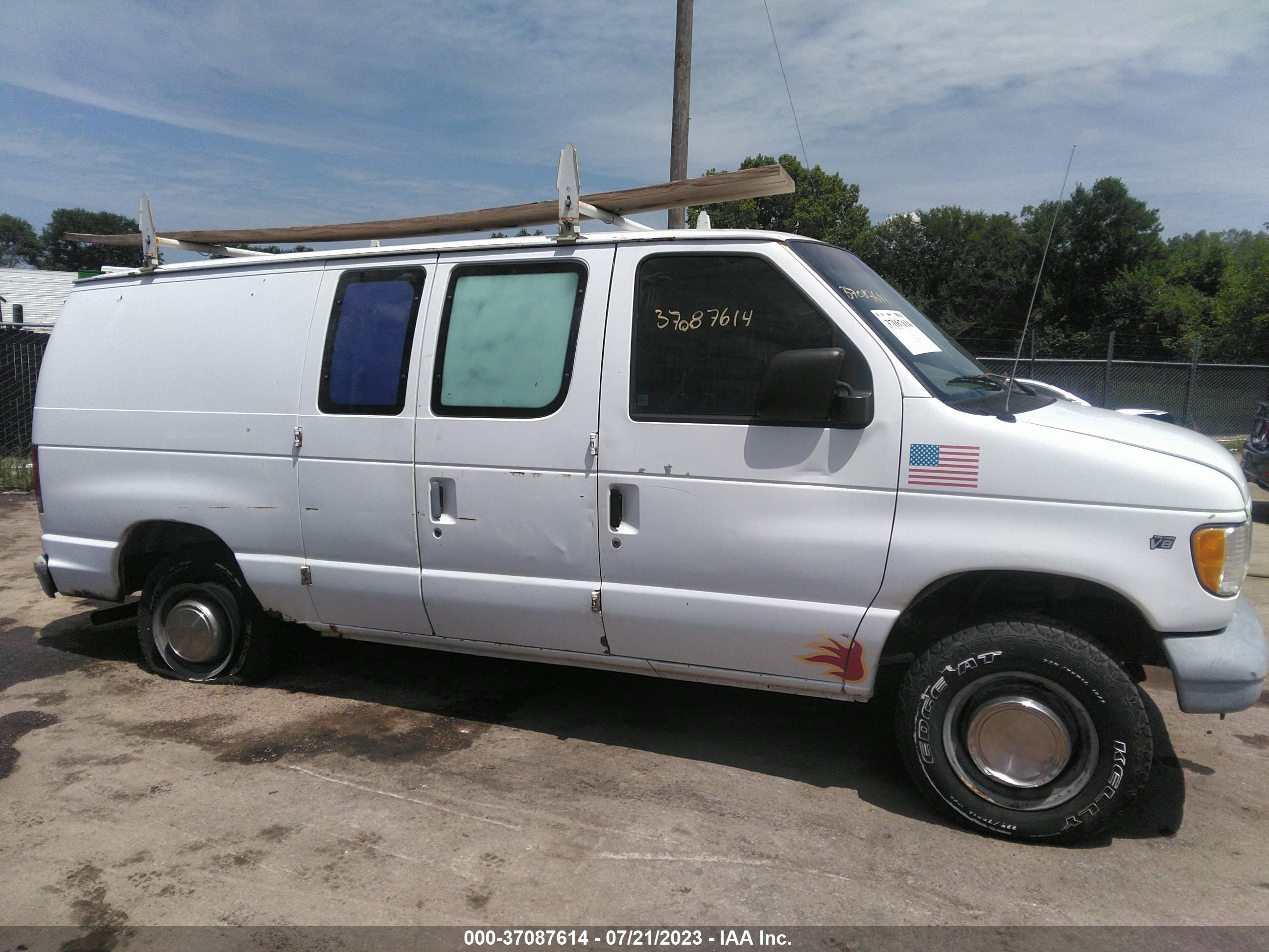 Photo 12 VIN: 1FTFE24L8VHB20049 - FORD ECONOLINE 