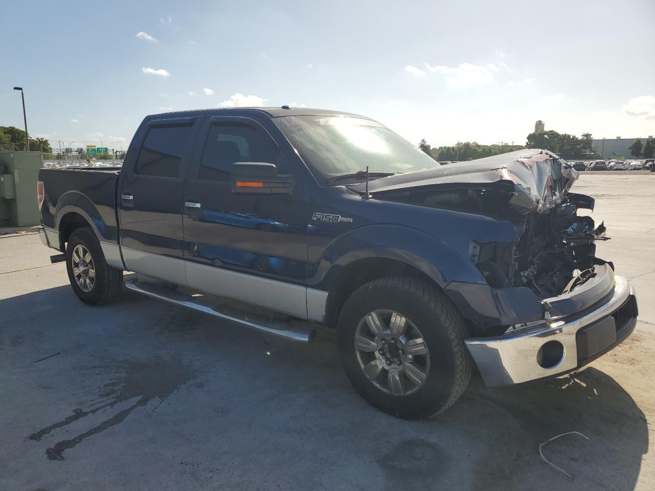 Photo 3 VIN: 1FTFW1CF1CKD35193 - FORD F-150 