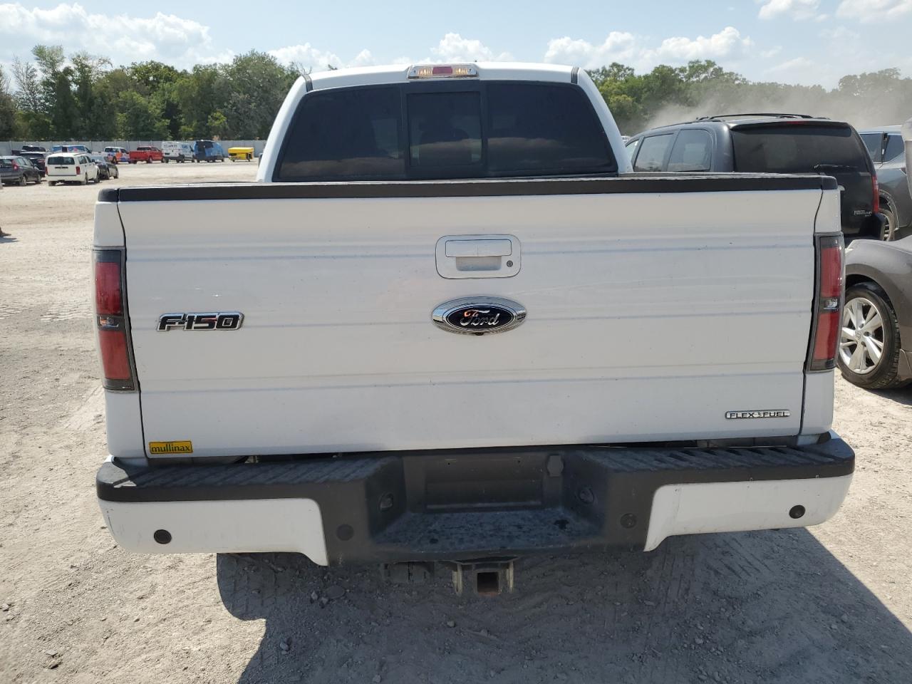 Photo 5 VIN: 1FTFW1CF2CFC23933 - FORD F-150 