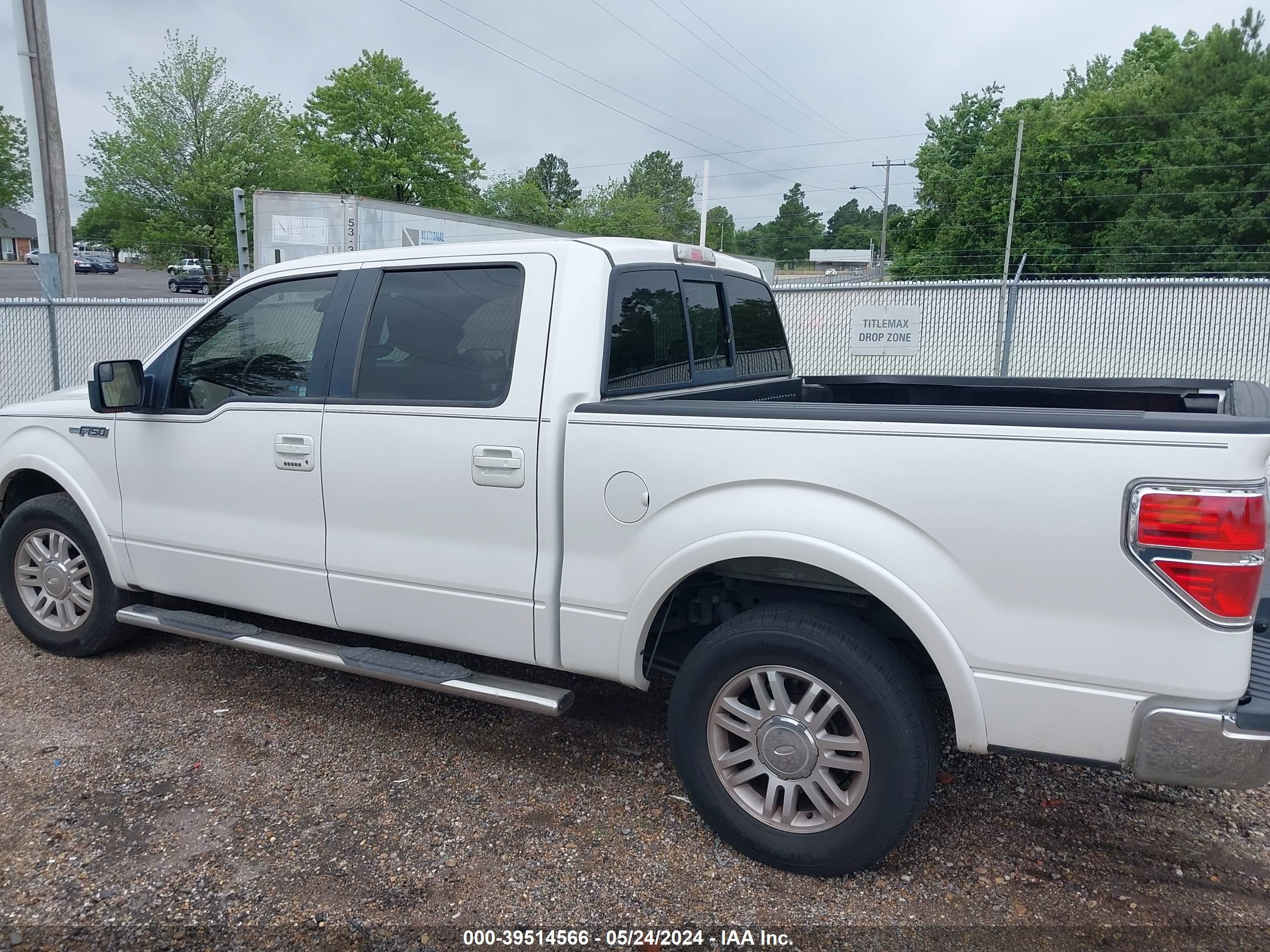 Photo 12 VIN: 1FTFW1CF2DFB41556 - FORD F-150 