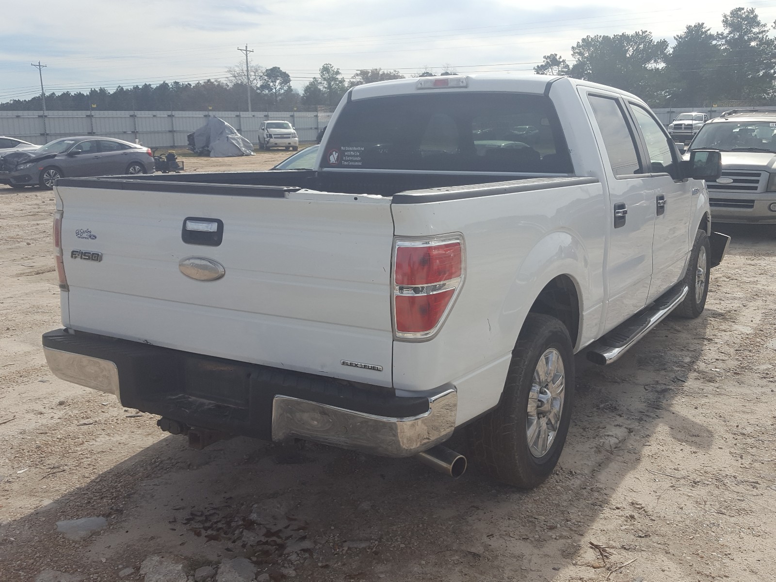 Photo 3 VIN: 1FTFW1CF4CKD76630 - FORD F150 SUPER 