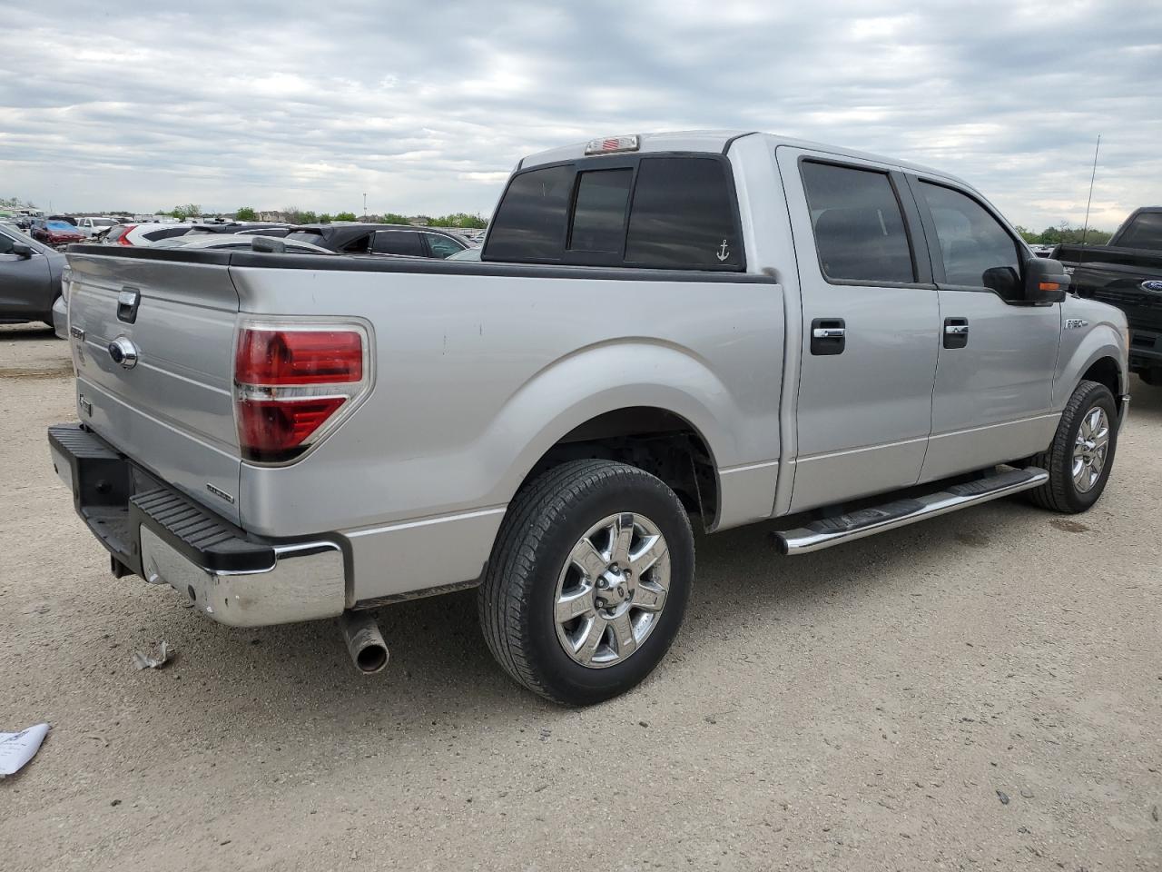 Photo 2 VIN: 1FTFW1CF5DKG07763 - FORD F-150 