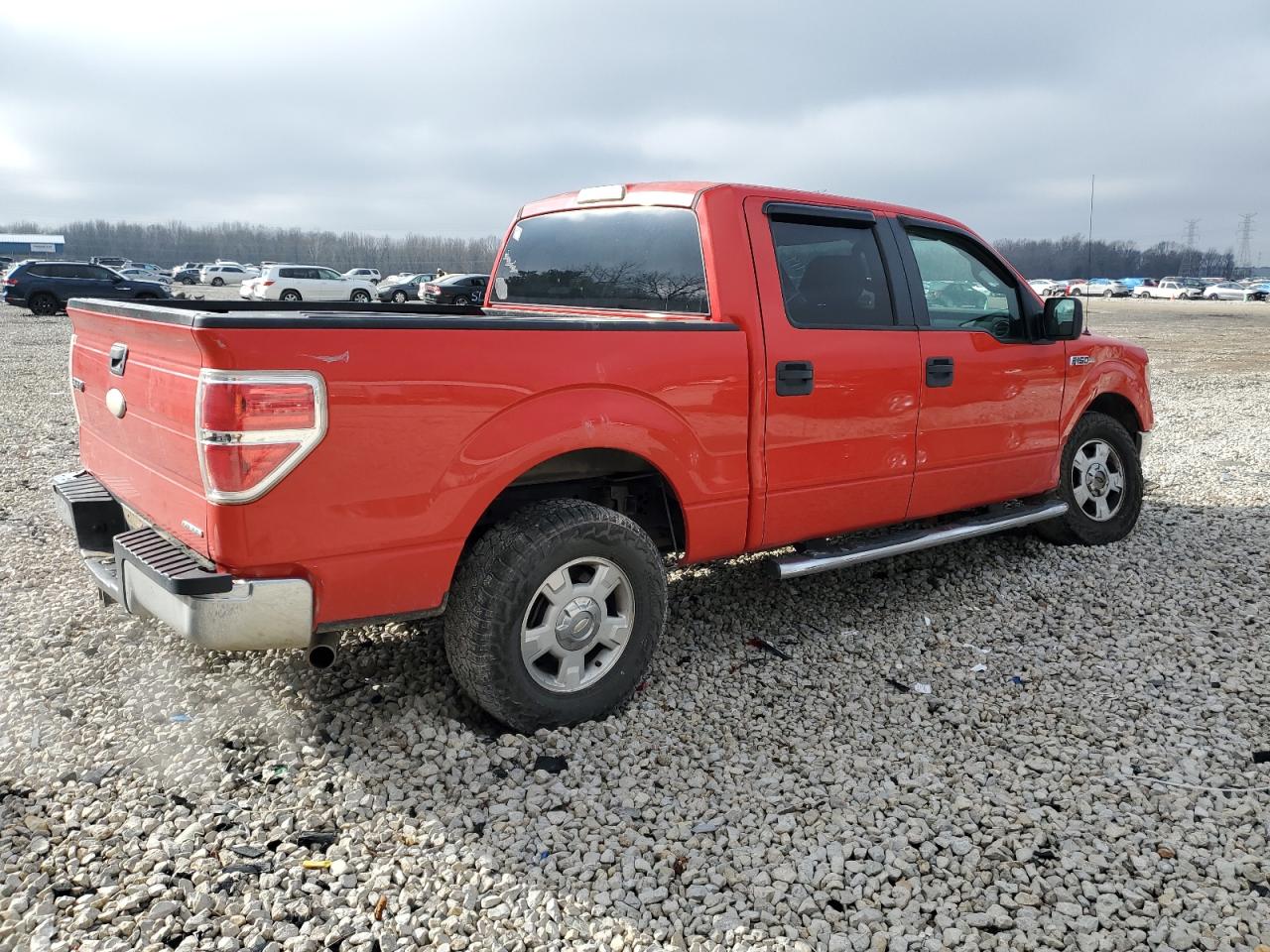 Photo 2 VIN: 1FTFW1CF7CFA21153 - FORD F-150 