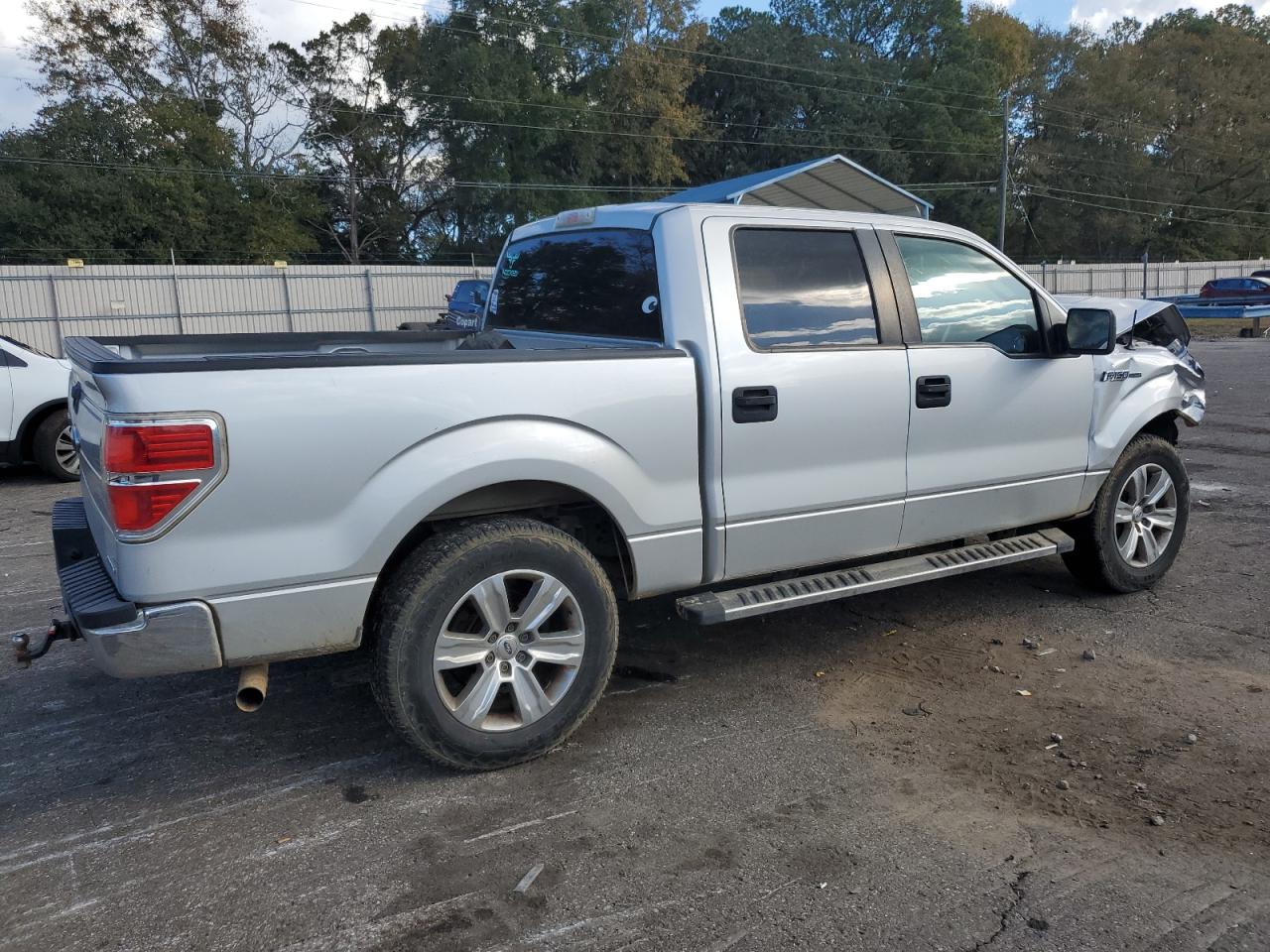 Photo 2 VIN: 1FTFW1CF7DKG41090 - FORD F-150 