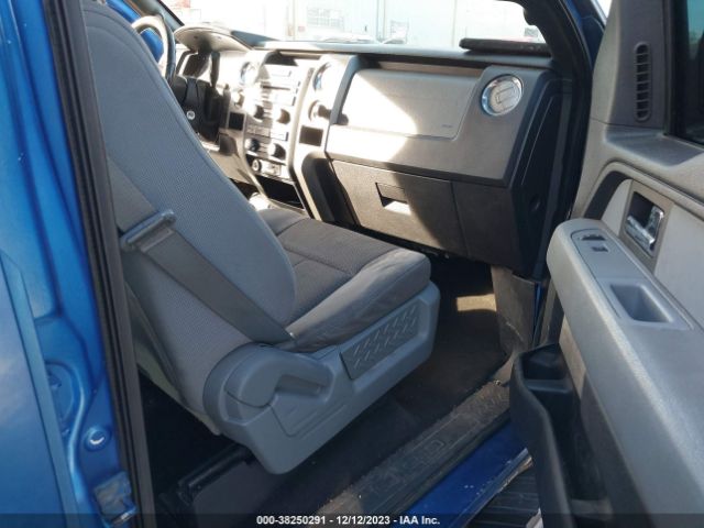 Photo 4 VIN: 1FTFW1CF8CKD35739 - FORD F-150 